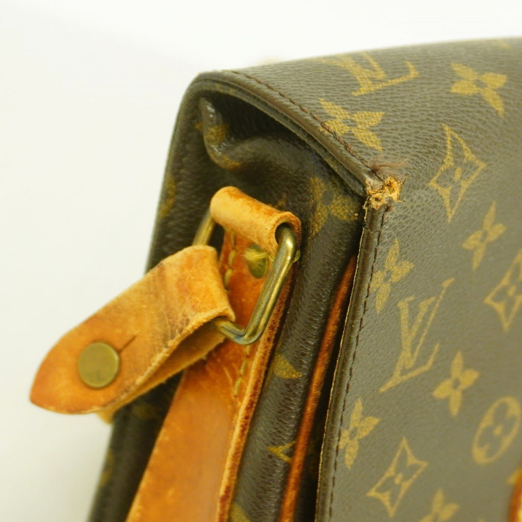 Louis Vuitton Brown Shoulder Bag (Pre-Owned)