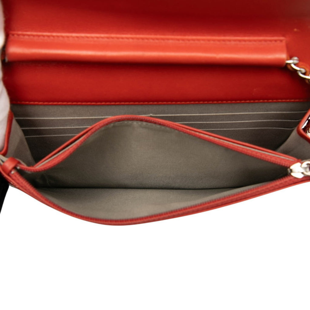 Chanel Red Color Grained Calfskin Shoulder Bag (Pre-Owned)