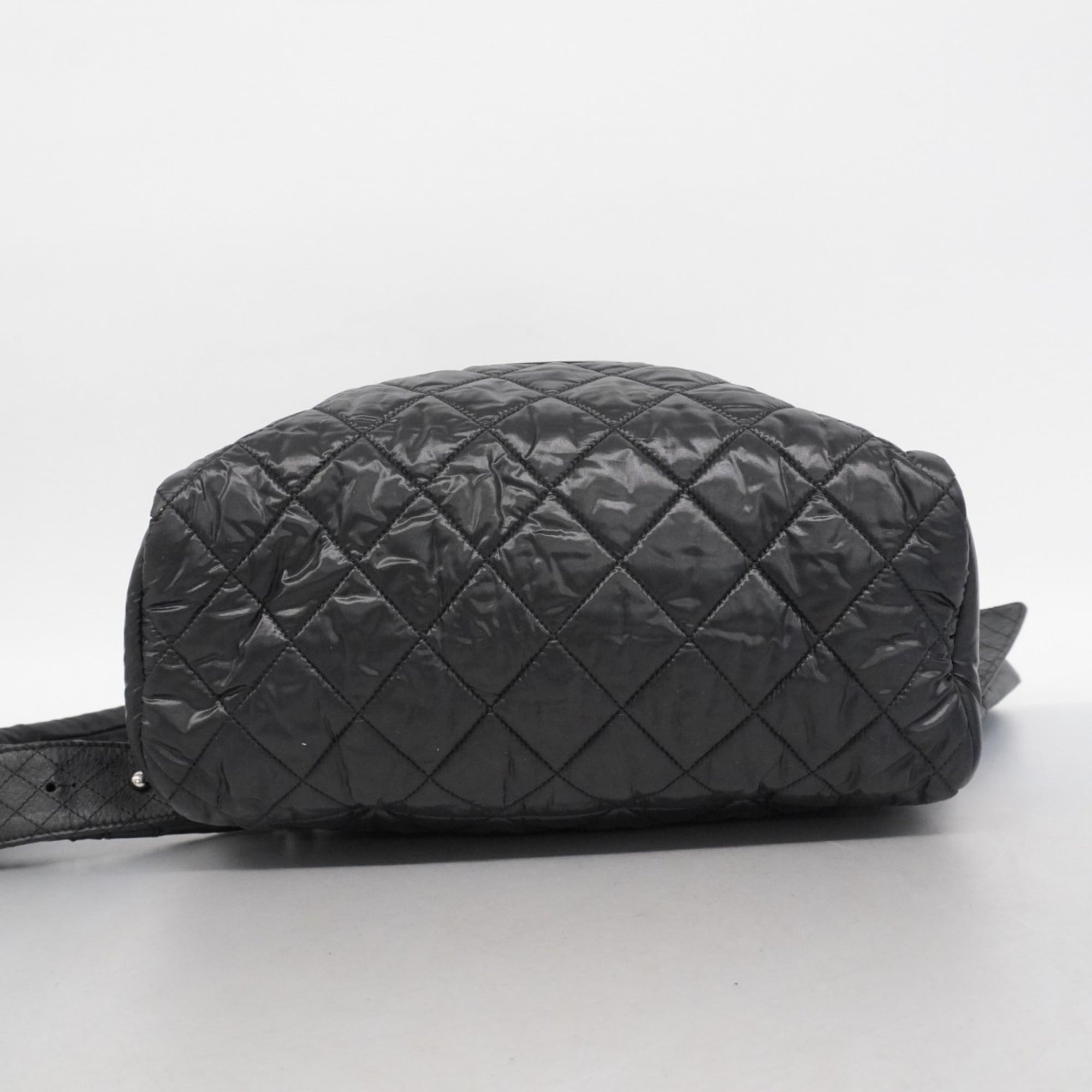 Chanel Black Nylon Backpack (Pre-Owned)