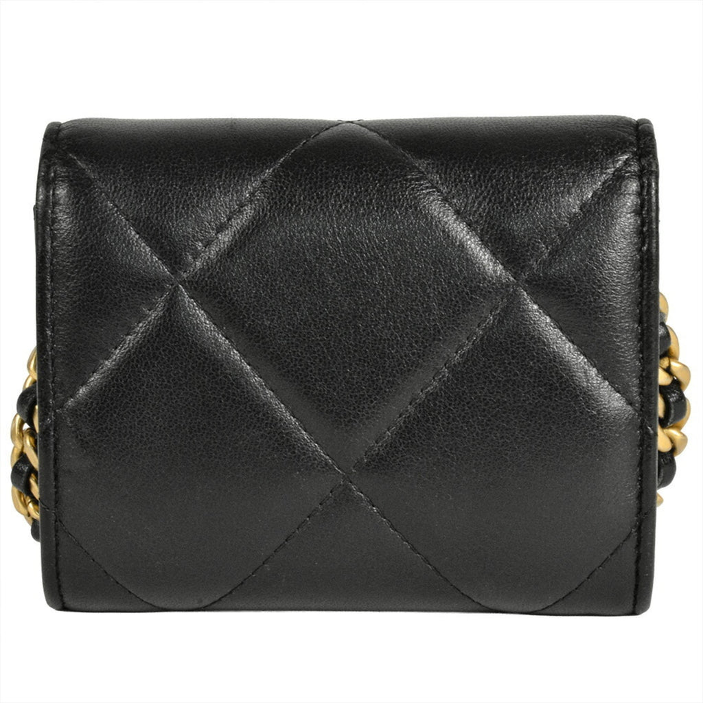 Chanel Black Leather Shoulder Bag (Pre-Owned)