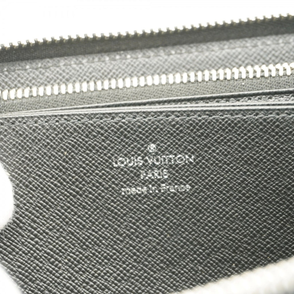 Louis Vuitton Noir Long Wallet (Bi-Fold) (Pre-Owned)