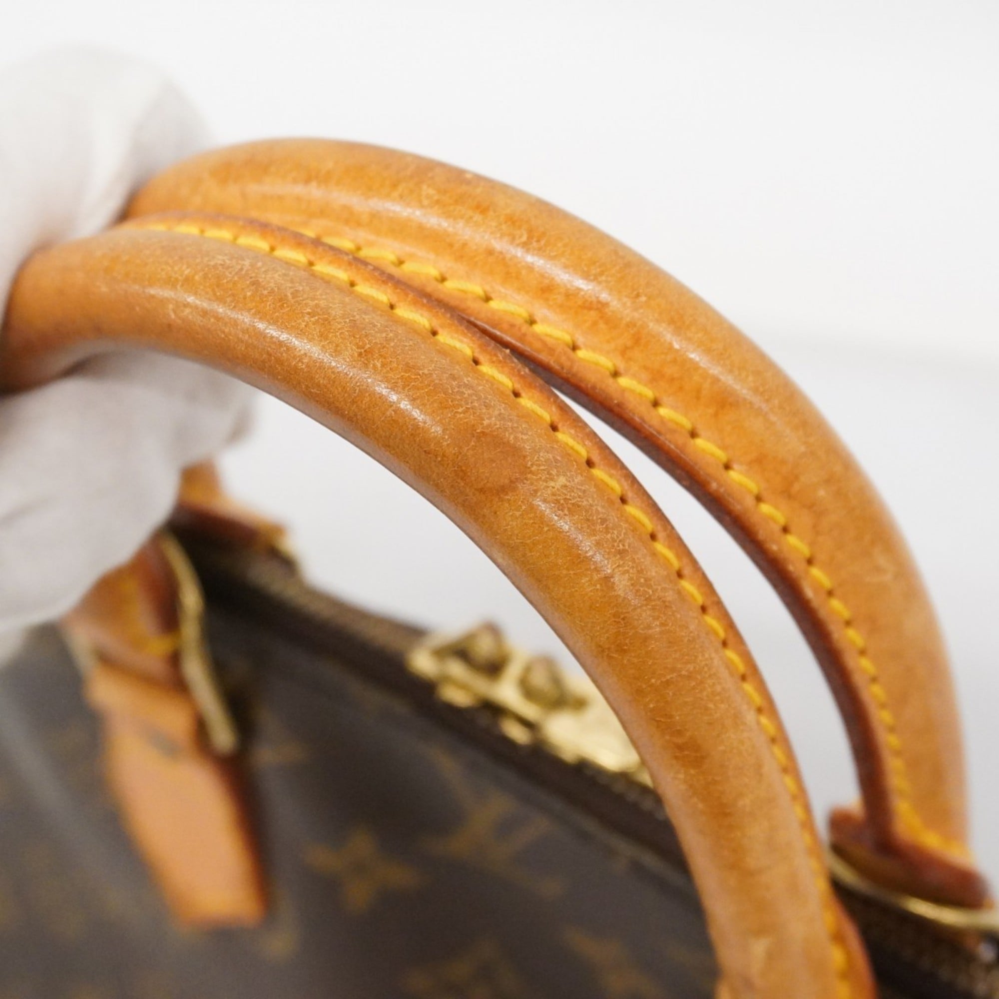 Louis Vuitton Brown Handbag (Pre-Owned)