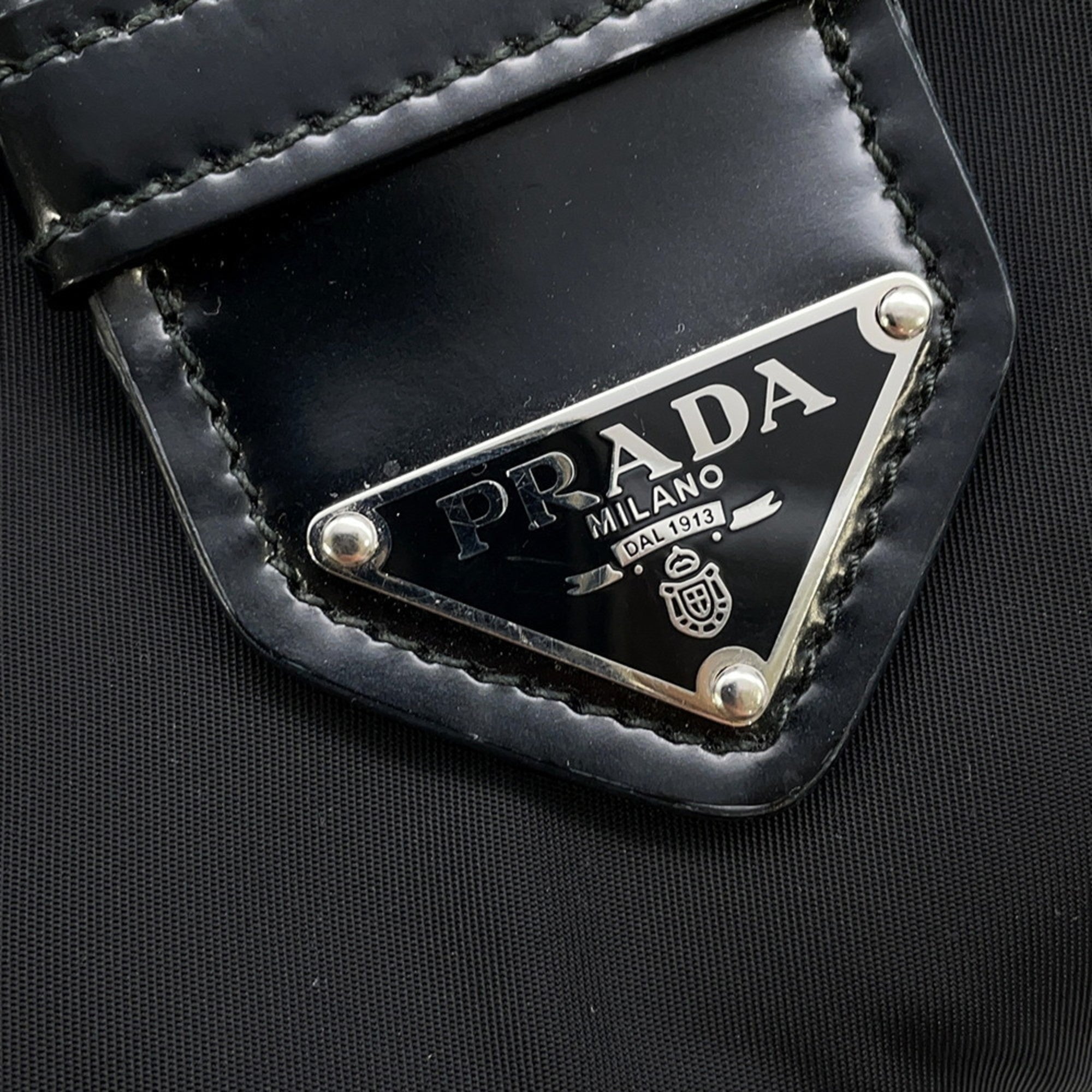 Prada Black Leather Nylon Handbag (Pre-Owned)