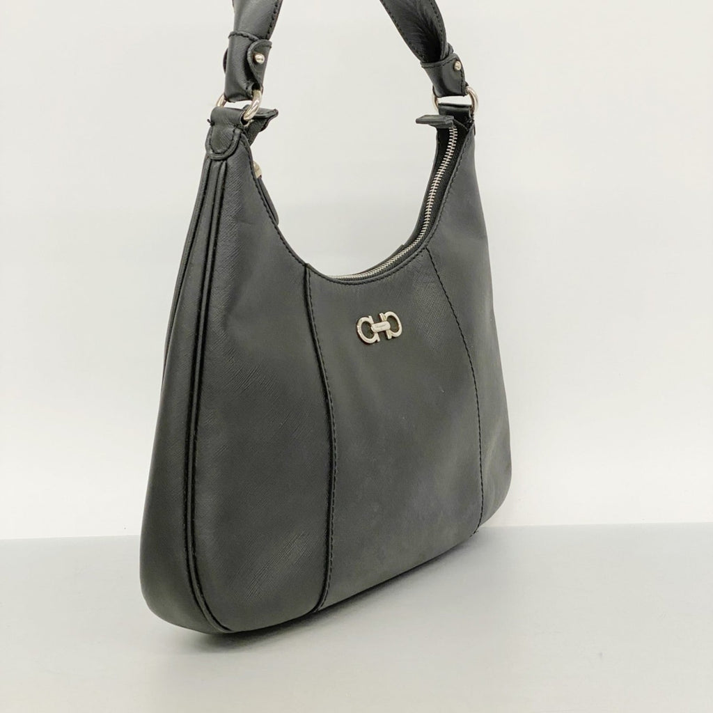 Salvatore Ferragamo Black Leather Handbag (Pre-Owned)