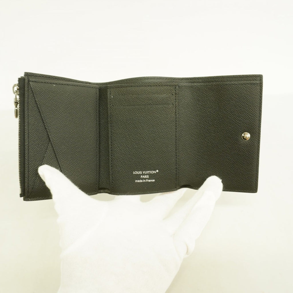 Louis Vuitton Black Wallet (Tri-Fold) (Pre-Owned)