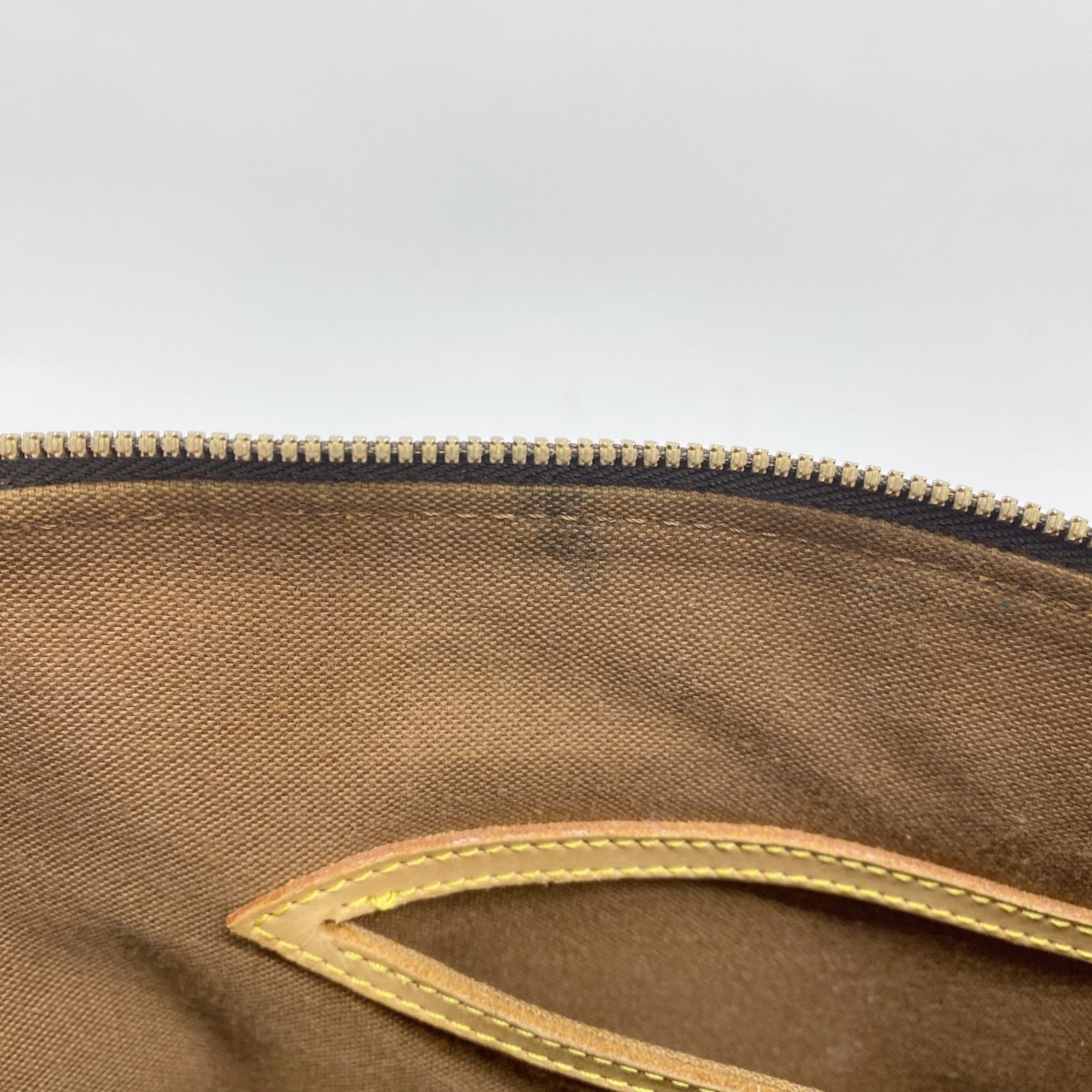 Louis Vuitton Brown Handbag (Pre-Owned)