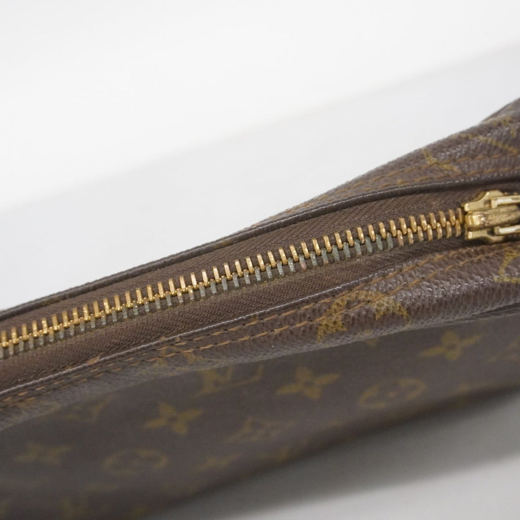 Louis Vuitton Brown Pouch (Pre-Owned)