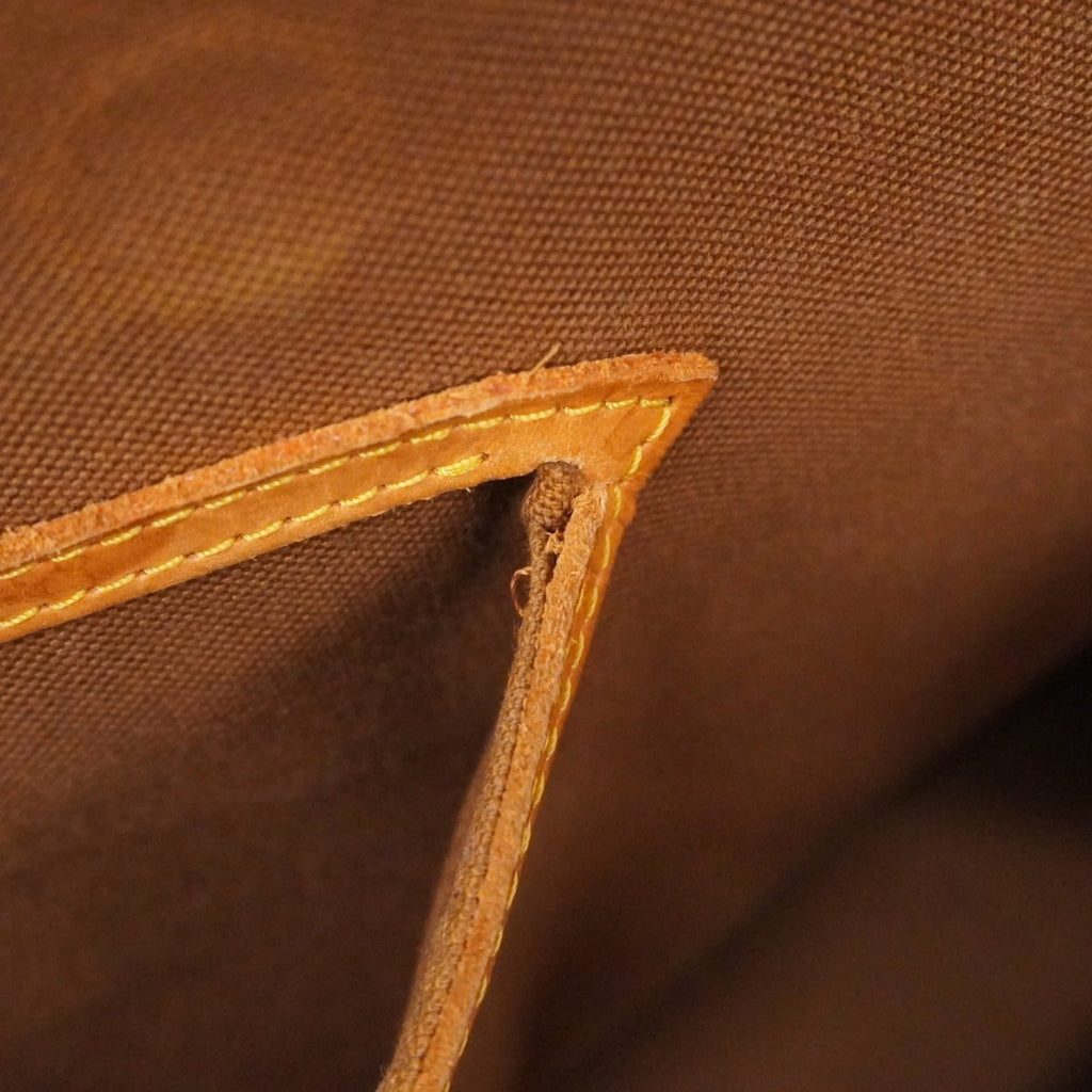 Louis Vuitton Brown Handbag (Pre-Owned)