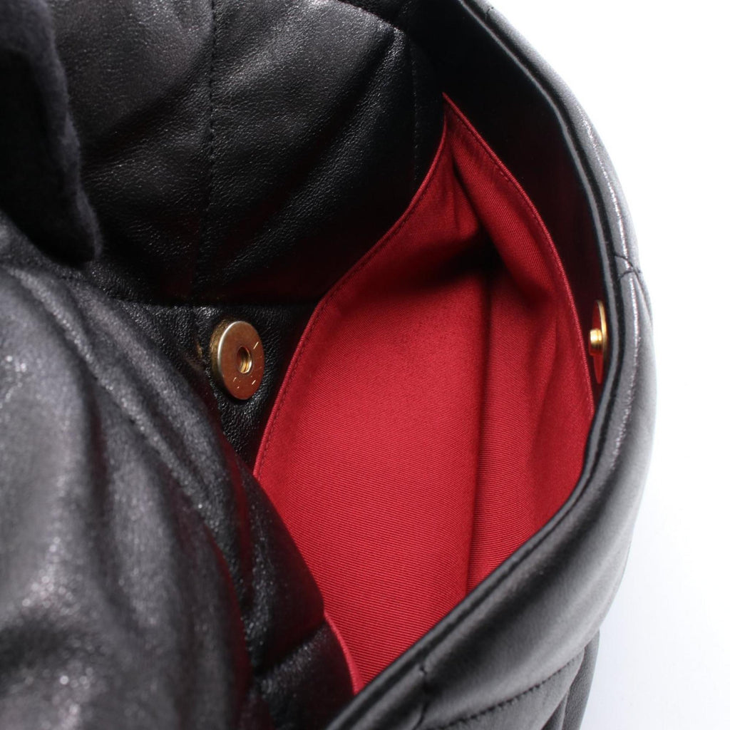 Chanel Black Leather Shoulder Bag (Pre-Owned)