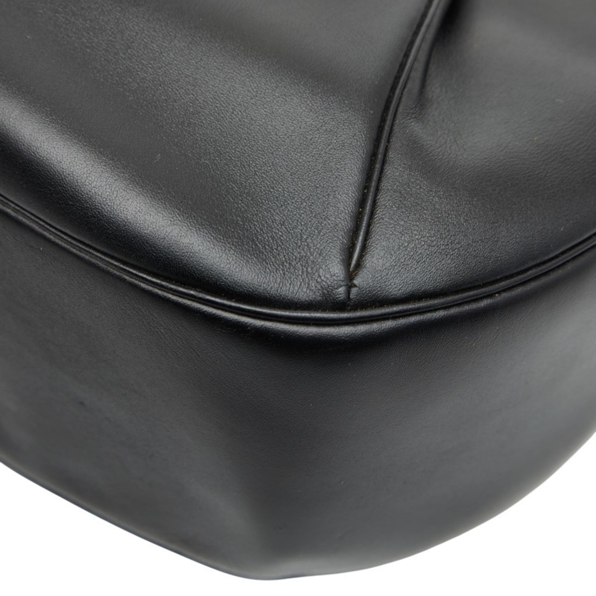 Cartier Black Leather Shoulder Bag (Pre-Owned)