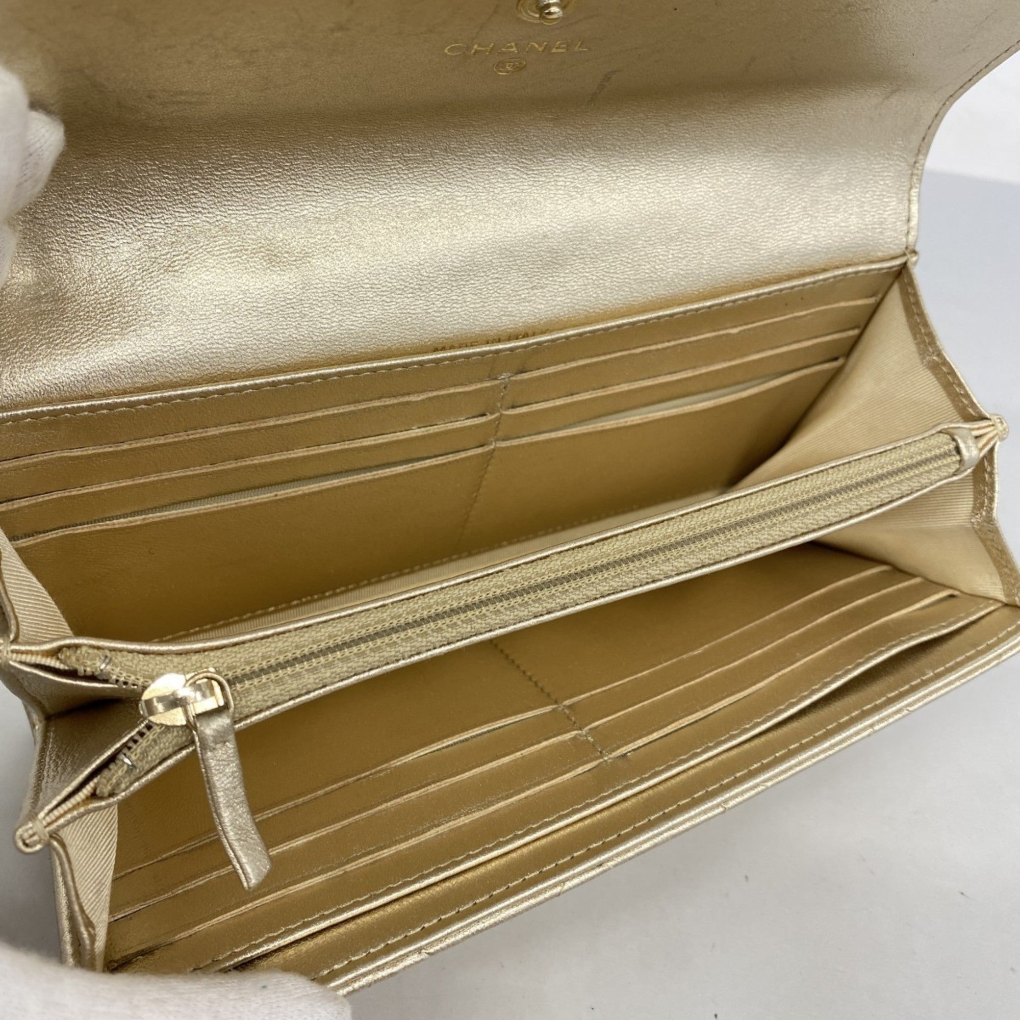 Chanel Gold Leather Long Wallet (Bi-Fold) (Pre-Owned)