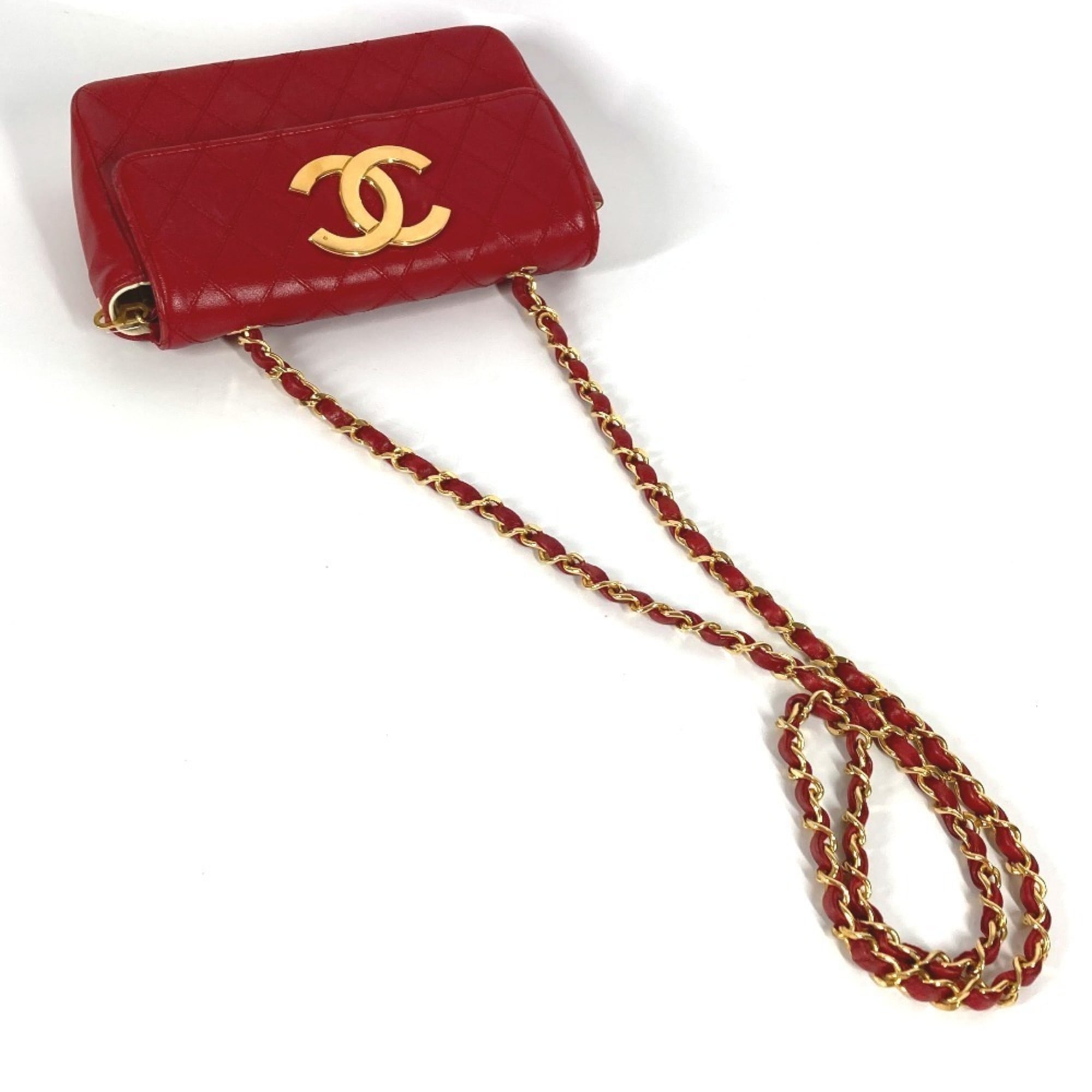 Chanel Matelasse Red Color Leather Pochette Shoulder Bag (Pre-Owned)