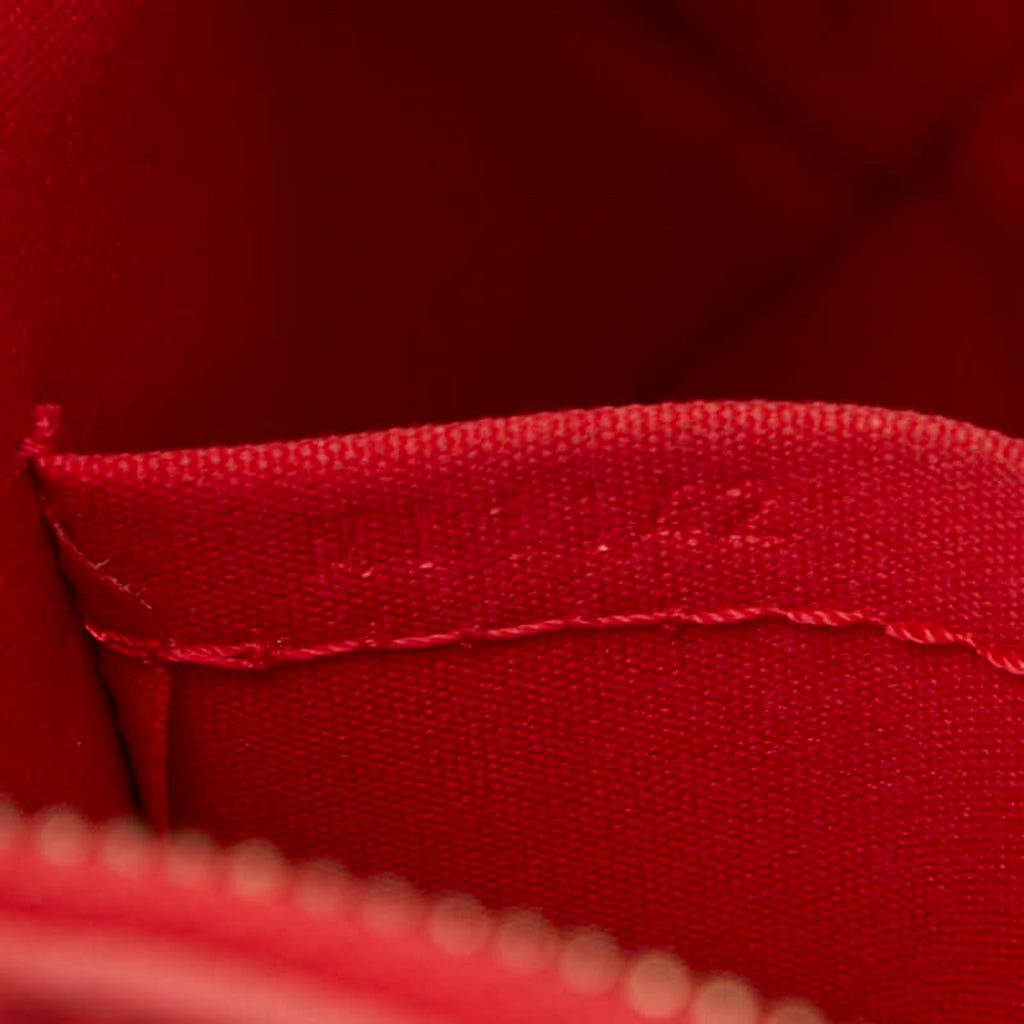 Louis Vuitton Cerise Red Color Patent Leather Handbag Shoulder Bag (Pre-Owned)