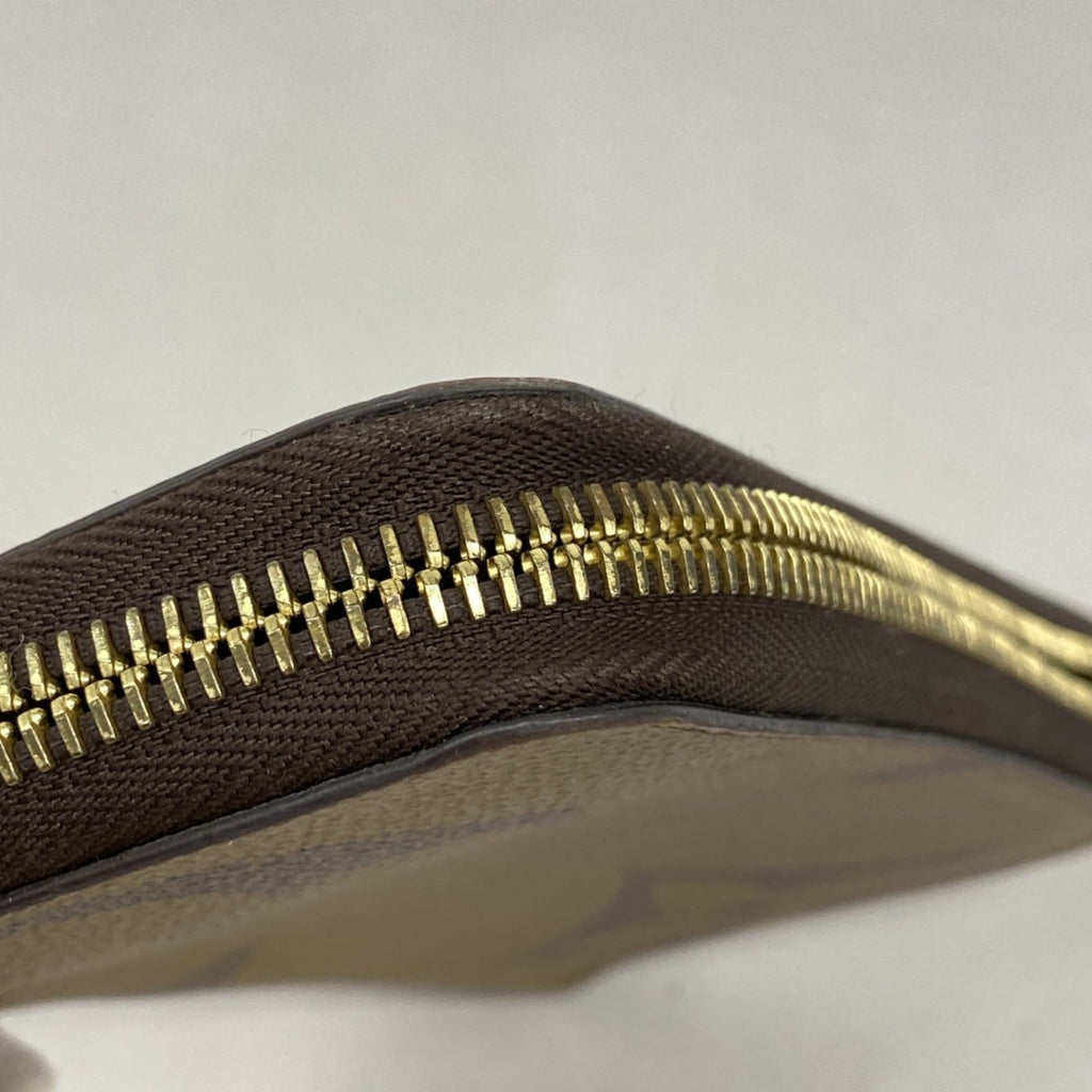 Louis Vuitton Brown Long Wallet (Bi-Fold) (Pre-Owned)