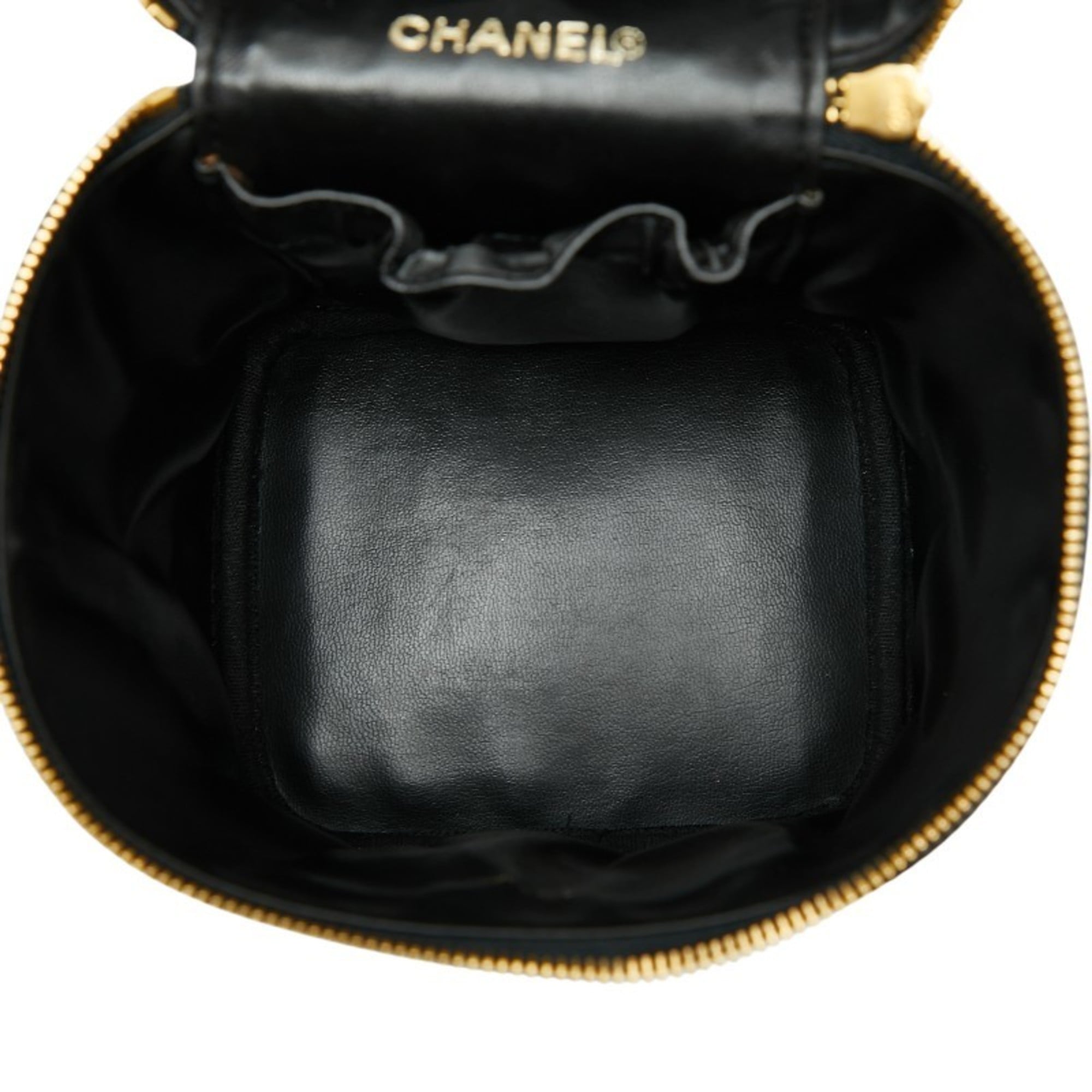 Chanel Black Grained Calfskin Vanity Bag (Pre-Owned)