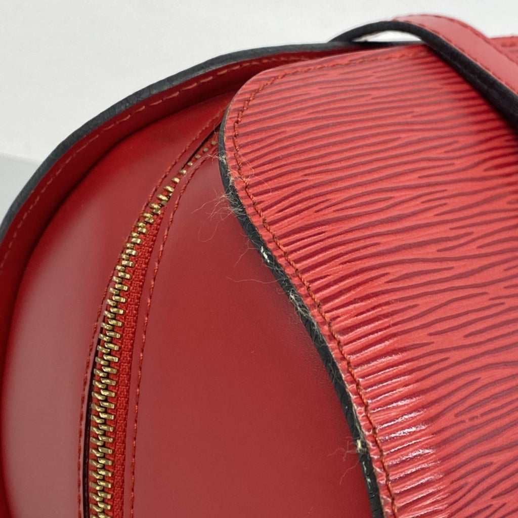 Louis Vuitton Castilian Red Handbag (Pre-Owned)
