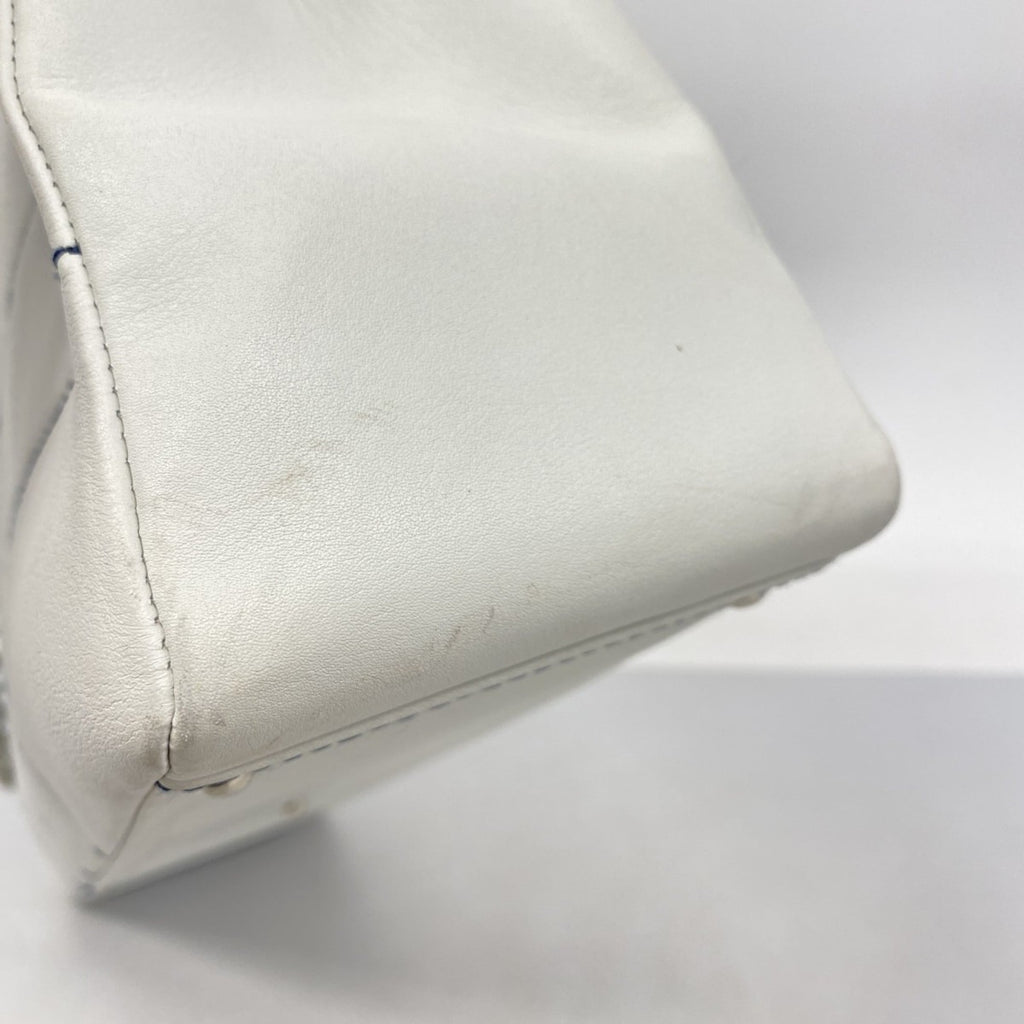 Chanel Navy White Leather Tote Bag (Pre-Owned)