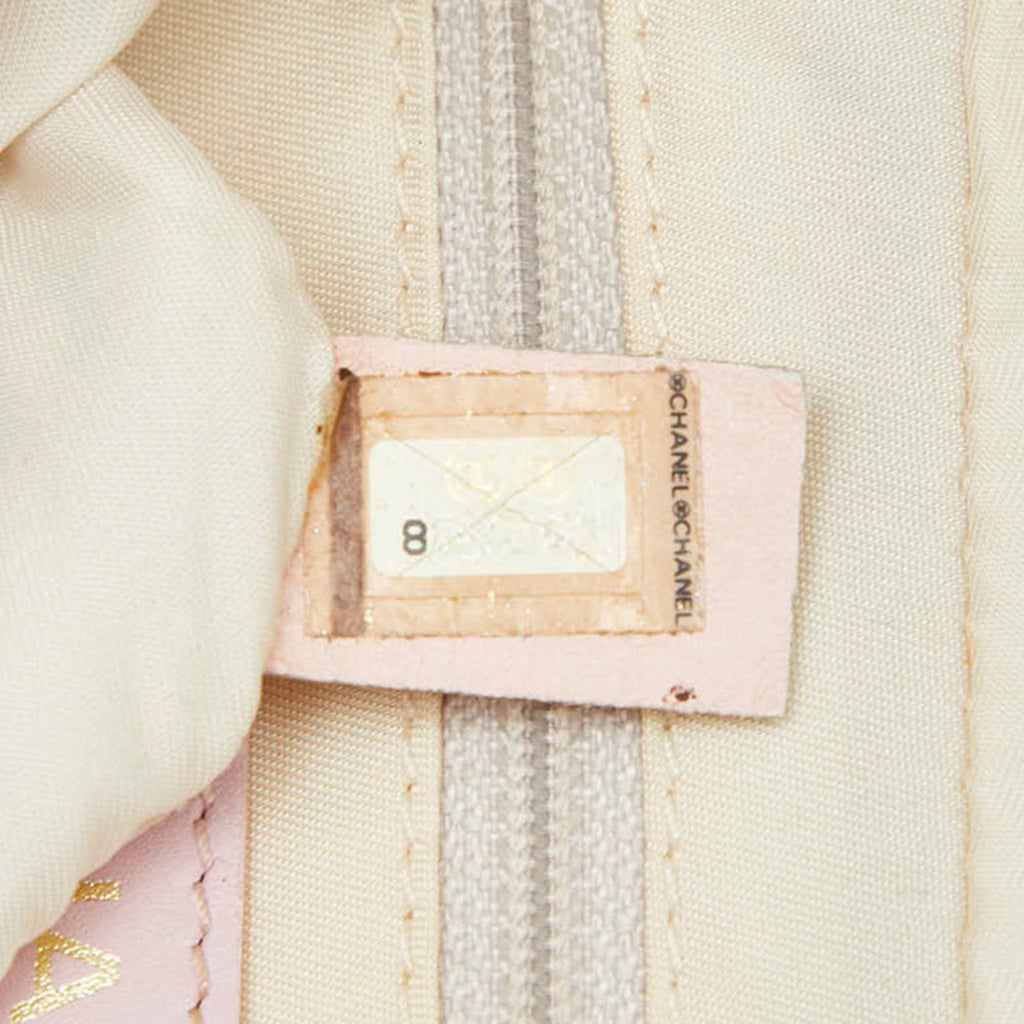 Chanel Pink Nylon Leather Shoulder Bag (Pre-Owned)