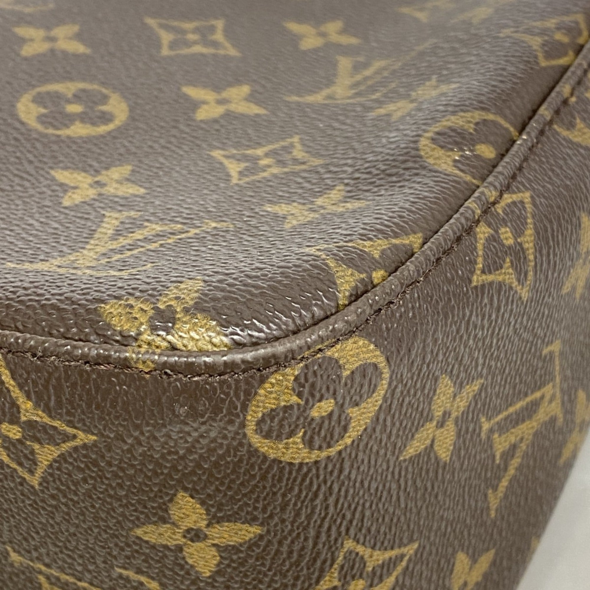 Louis Vuitton Brown Shoulder Bag (Pre-Owned)