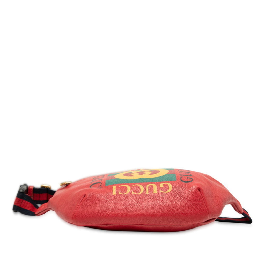 Gucci Red Color Leather Sling Bag (Pre-Owned)