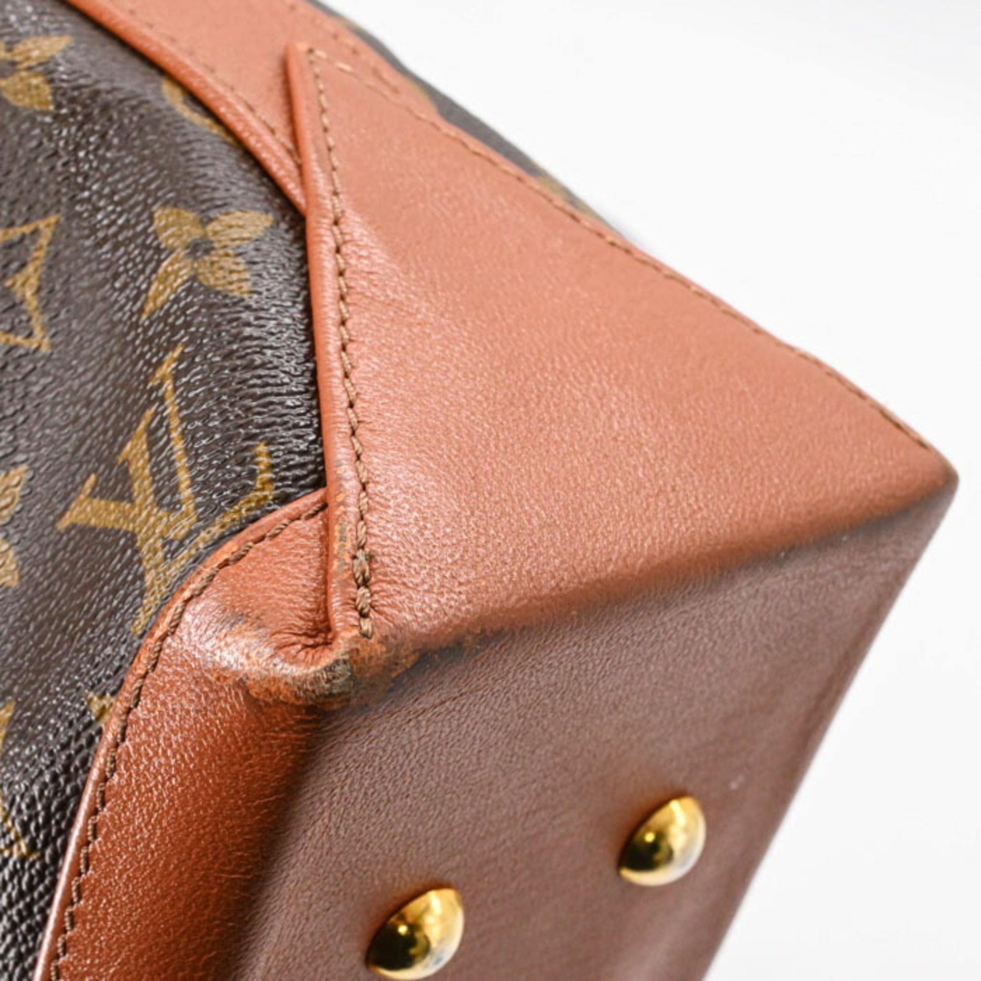 Louis Vuitton Brown Monogram Monogram Handbag (Pre-Owned)