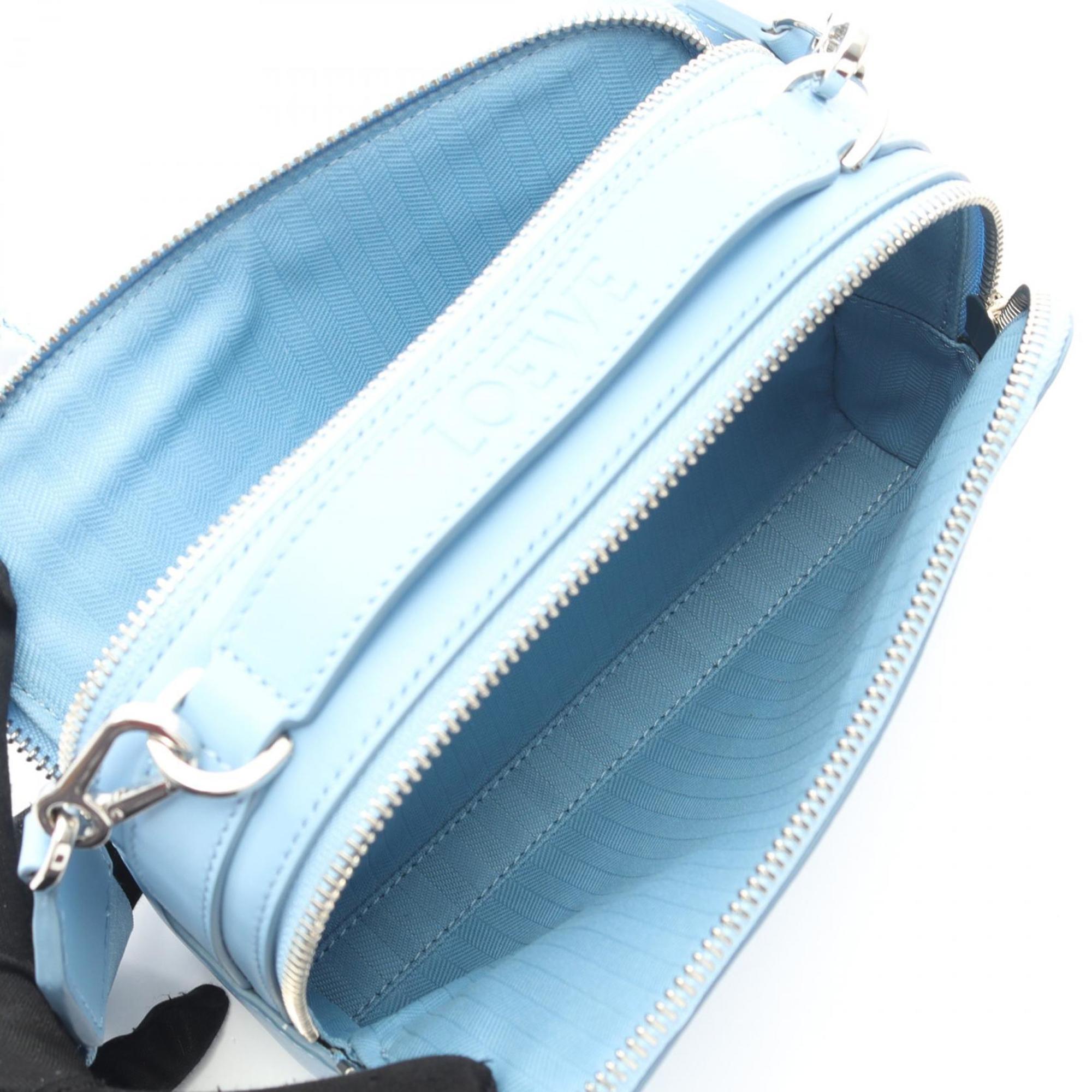 Loewe Blue Leather Handbag (Pre-Owned)