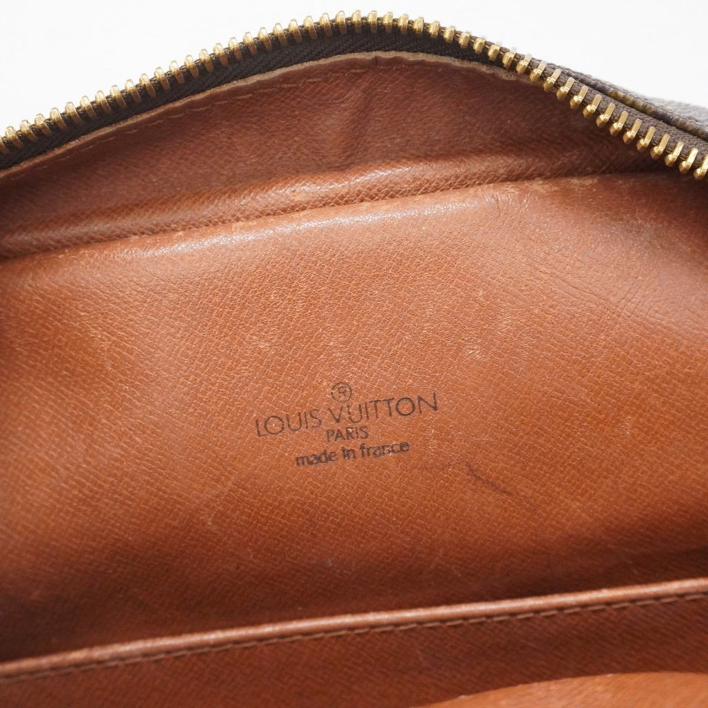 Louis Vuitton Brown Shoulder Bag (Pre-Owned)