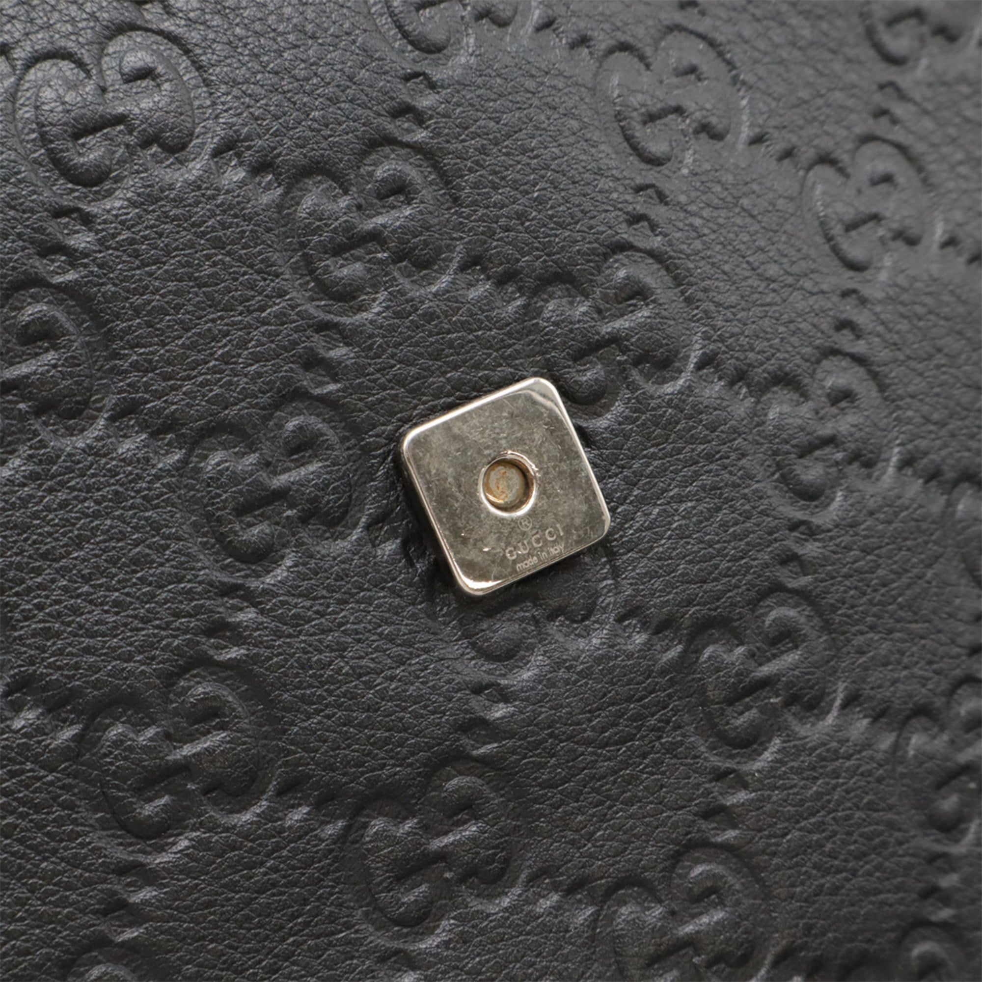 Gucci Black Leather Shoulder Bag (Pre-Owned)