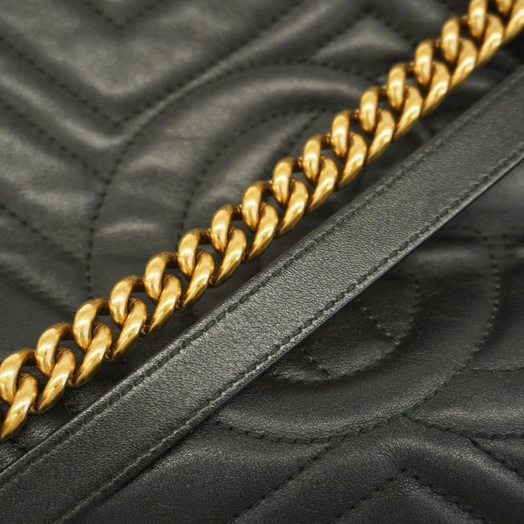 Gucci Black Leather Shoulder Bag (Pre-Owned)