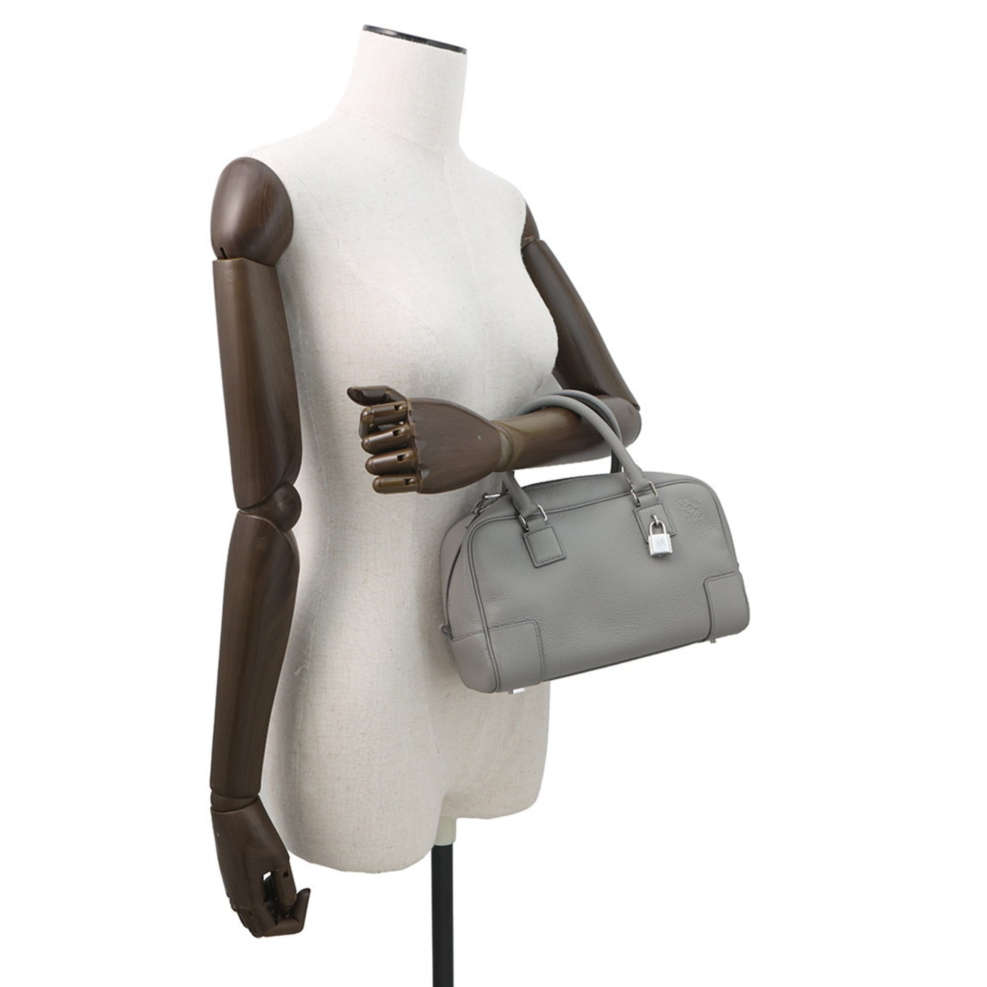 Loewe Gray Leather Handbag (Pre-Owned)