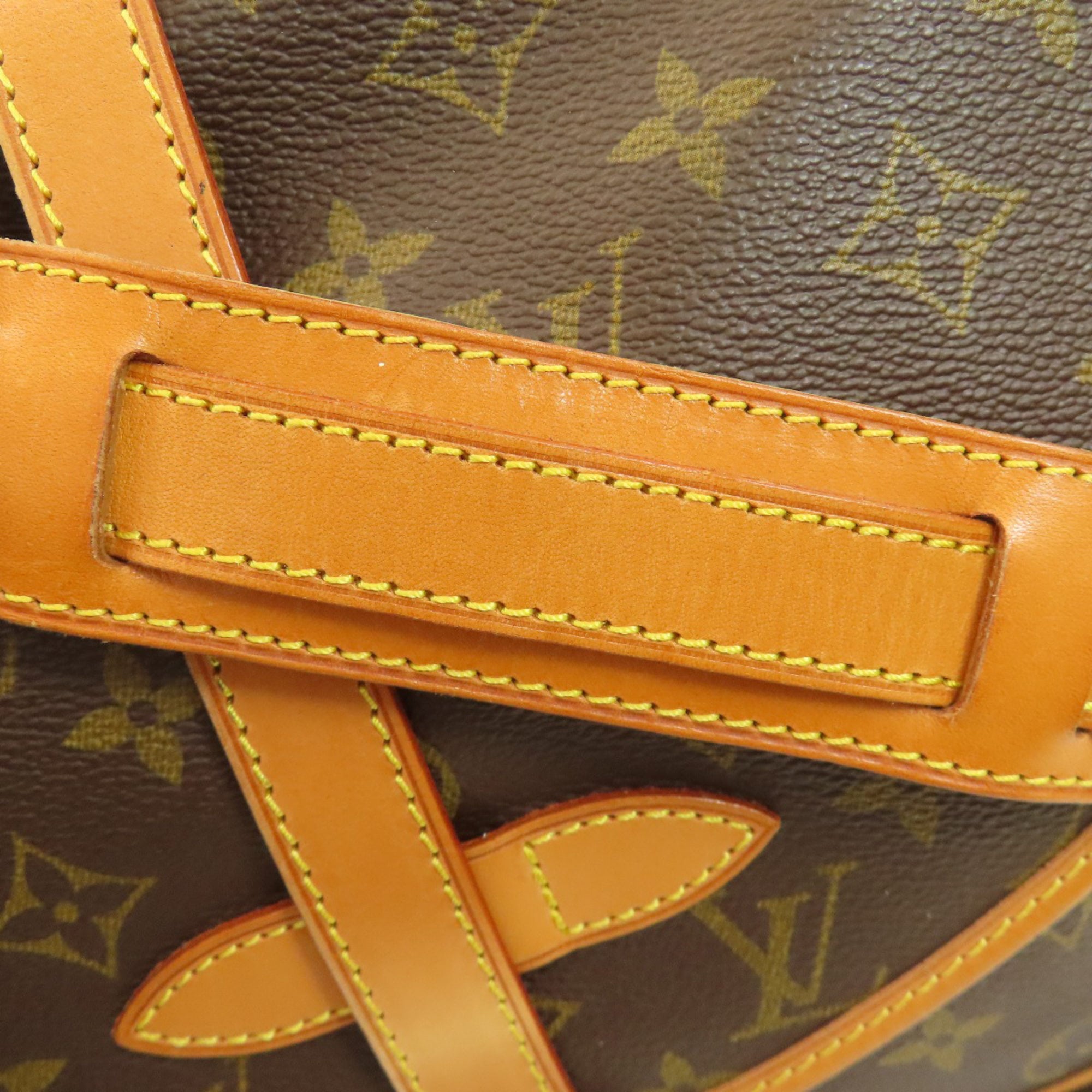 Louis Vuitton Monogram Monogram Shoulder Bag (Pre-Owned)