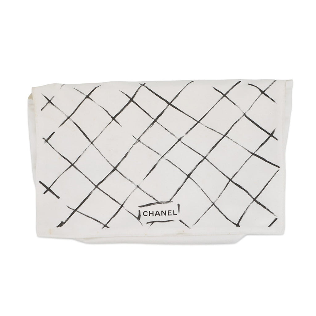 Chanel Matelasse Black Leather Shoulder Bag (Pre-Owned)
