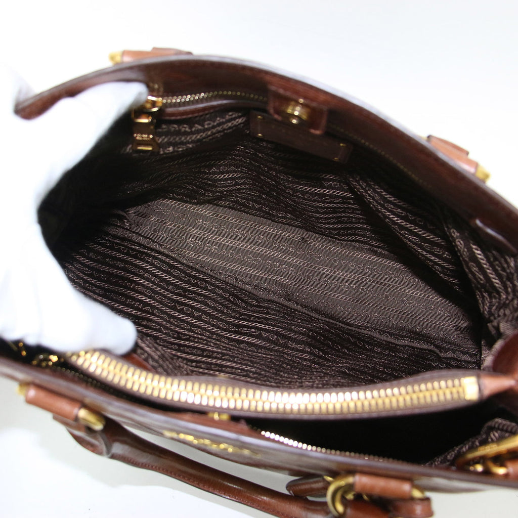 Prada Brown Leather Handbag (Pre-Owned)