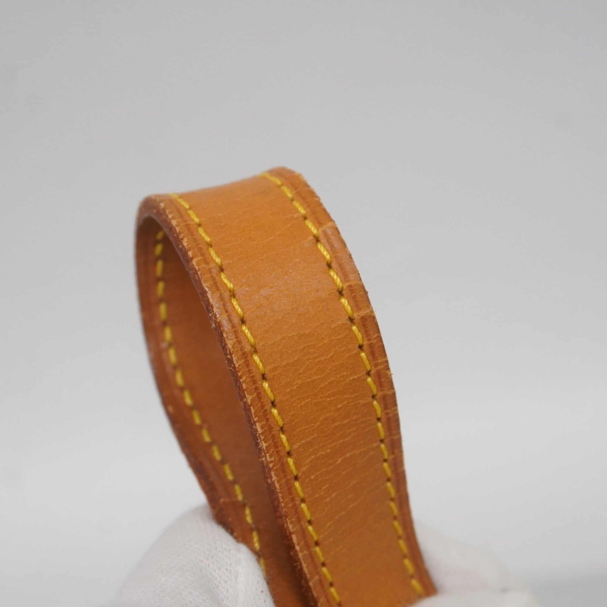Louis Vuitton Brown Shoulder Bag (Pre-Owned)