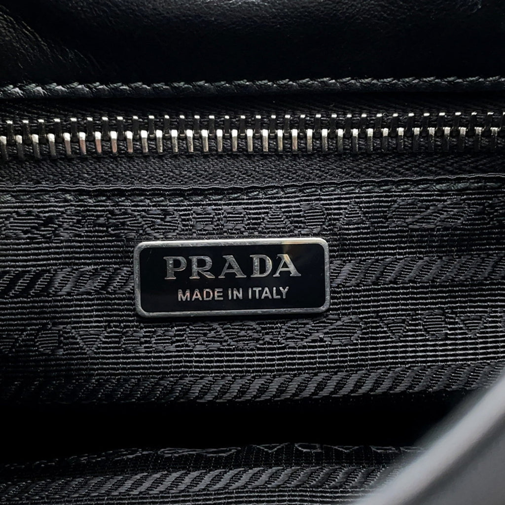 Prada Black Leather Nylon Handbag (Pre-Owned)