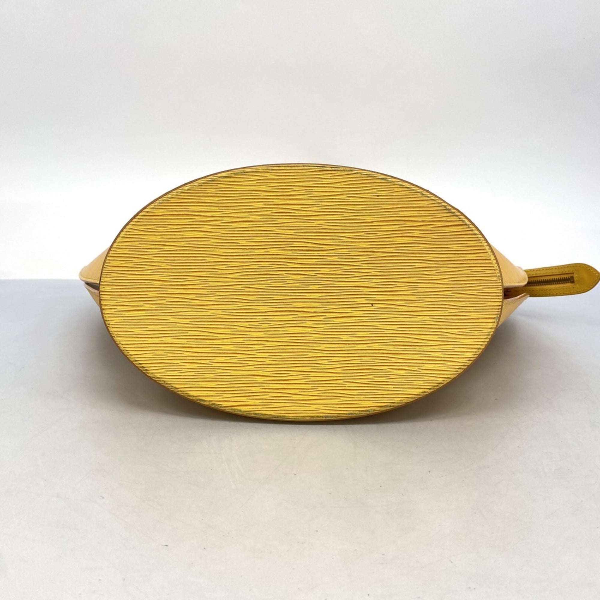 Louis Vuitton Jaune Shoulder Bag (Pre-Owned)