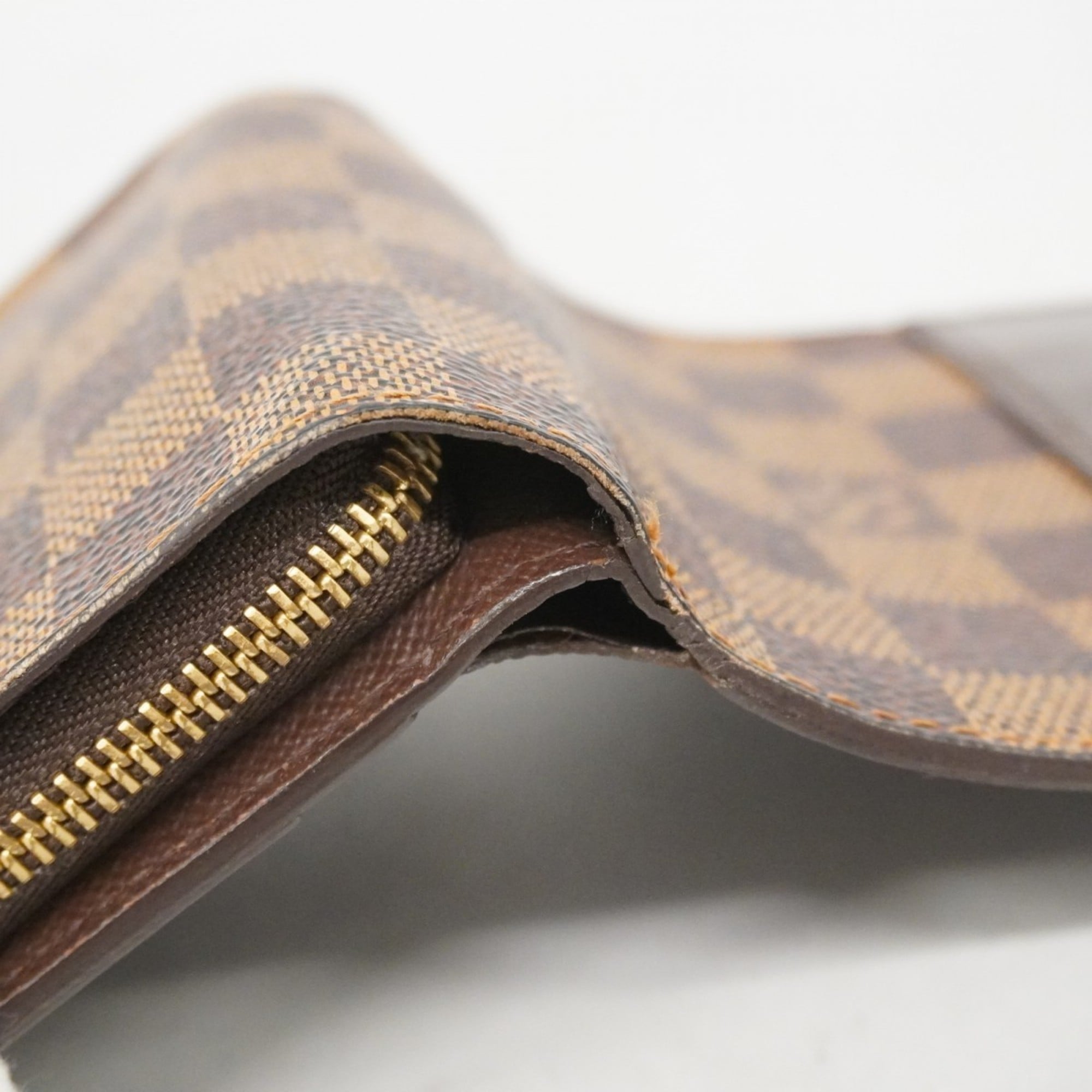 Louis Vuitton Ebene Wallet (Bi-Fold) (Pre-Owned)