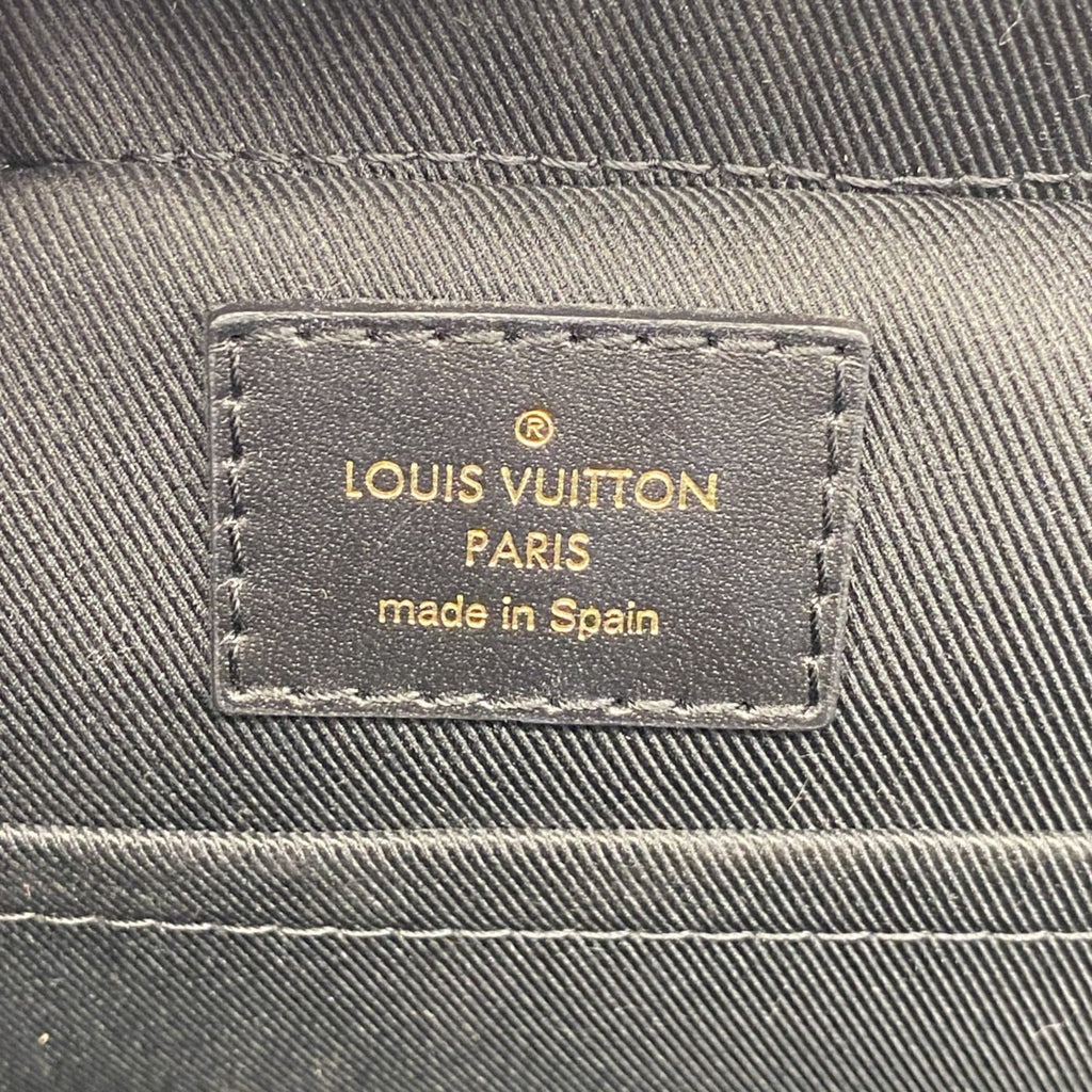 Louis Vuitton Brown Noir Shoulder Bag (Pre-Owned)