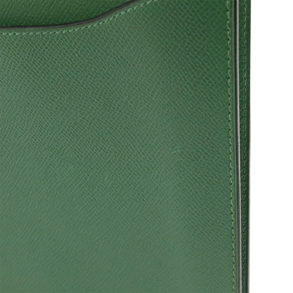 Hermes Green Courchevel Leather Clutch Bag (Pre-Owned)
