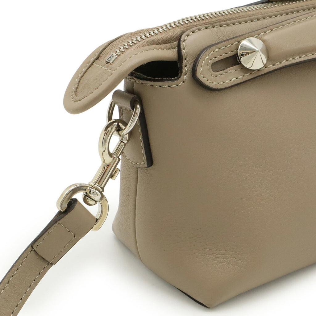 Fendi Beige Grayish Leather Handbag Shoulder Bag (Pre-Owned)