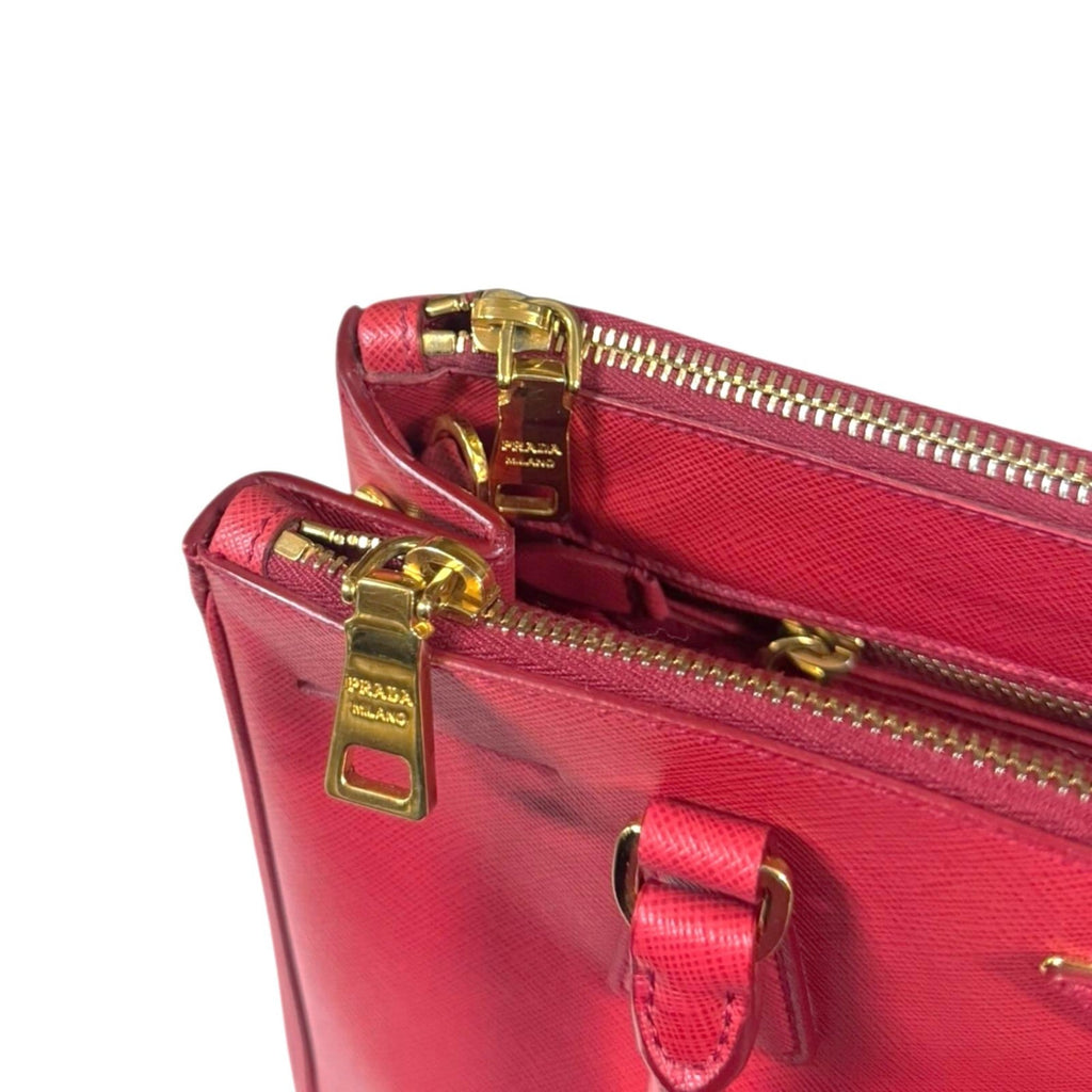 Prada Saffiano Fuoco Red Color Leather Shoulder Bag (Pre-Owned)