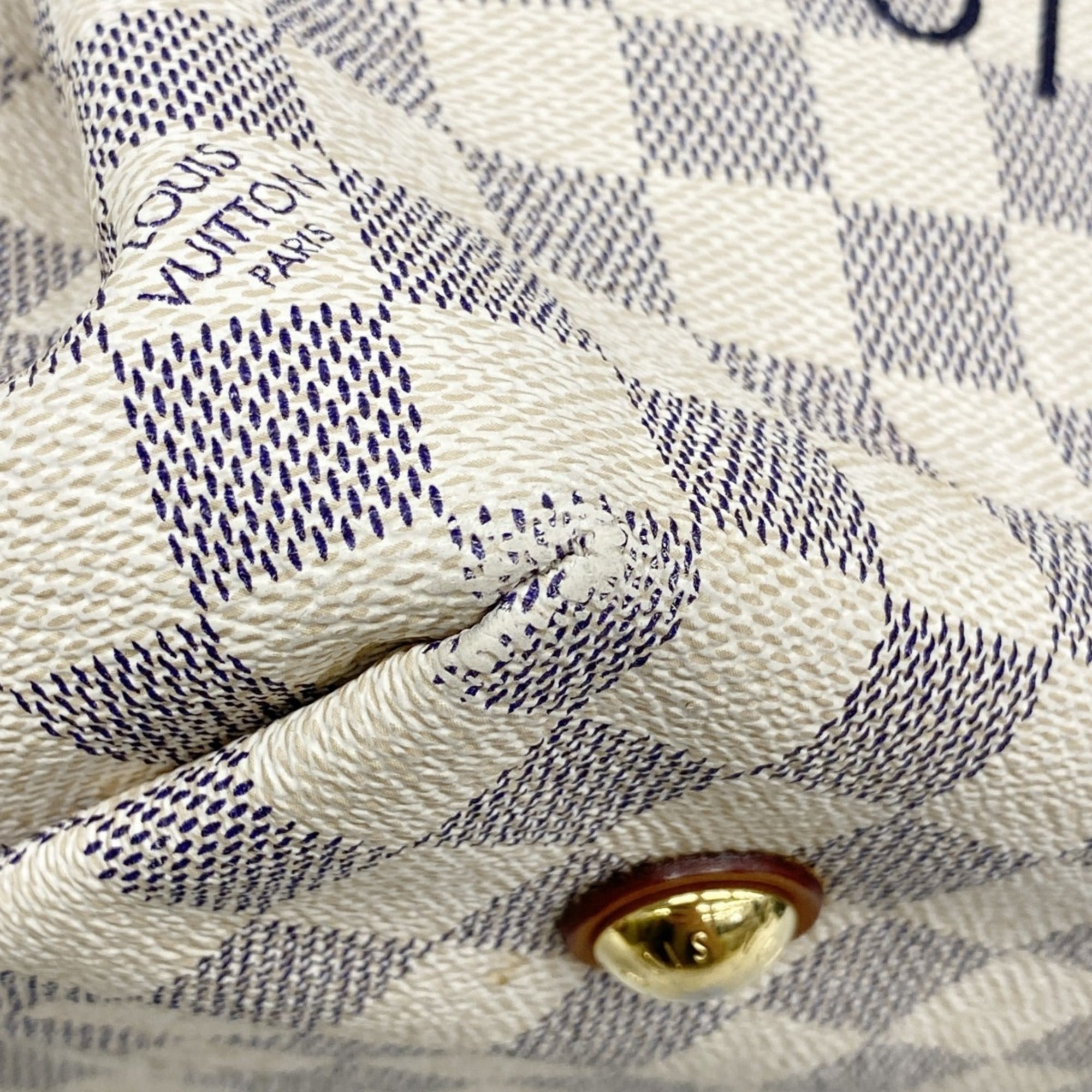 Louis Vuitton White Tote Bag (Pre-Owned)