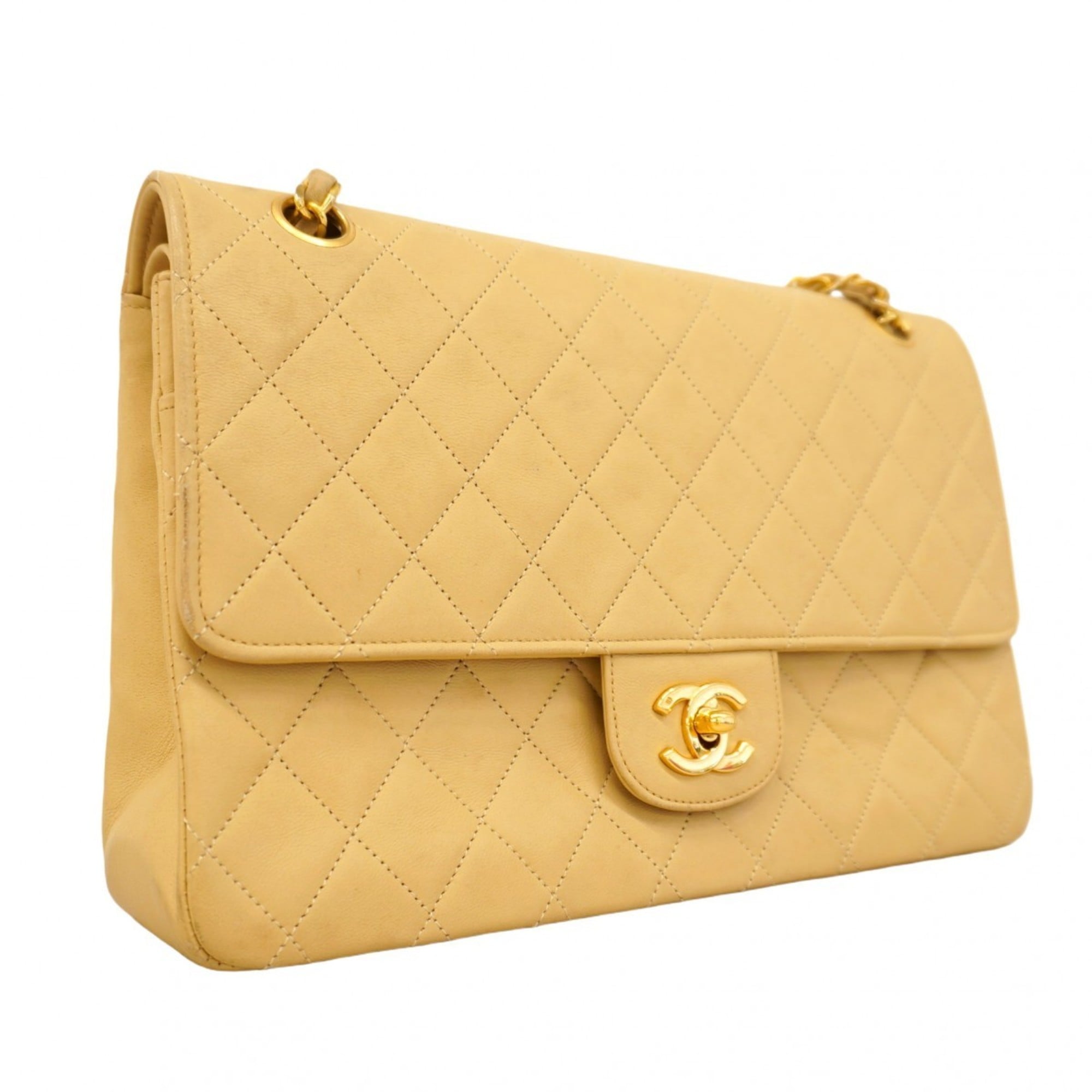Chanel Beige Leather Shoulder Bag (Pre-Owned)