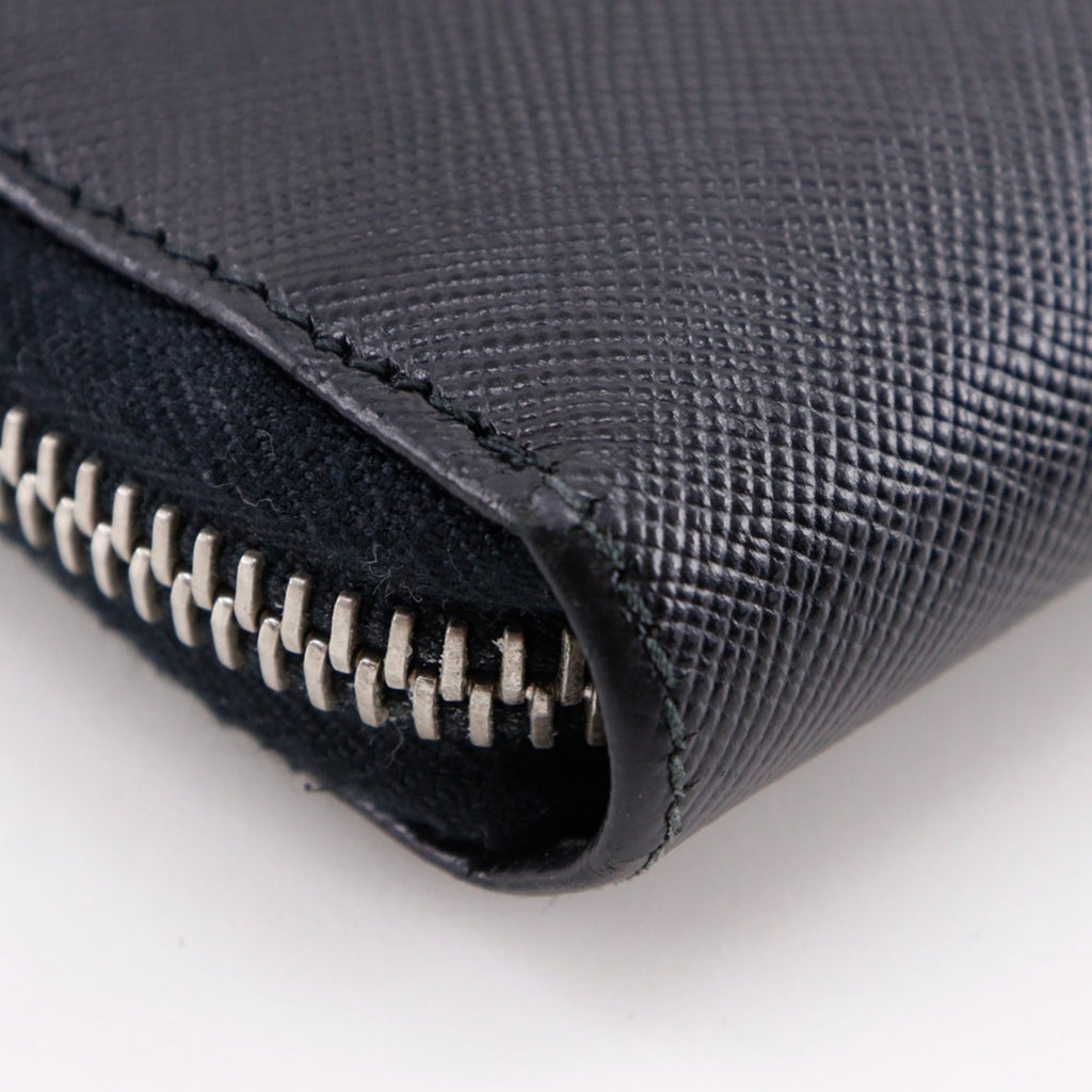 Prada Saffiano Black Saffiano Long Wallet (Bi-Fold) (Pre-Owned)