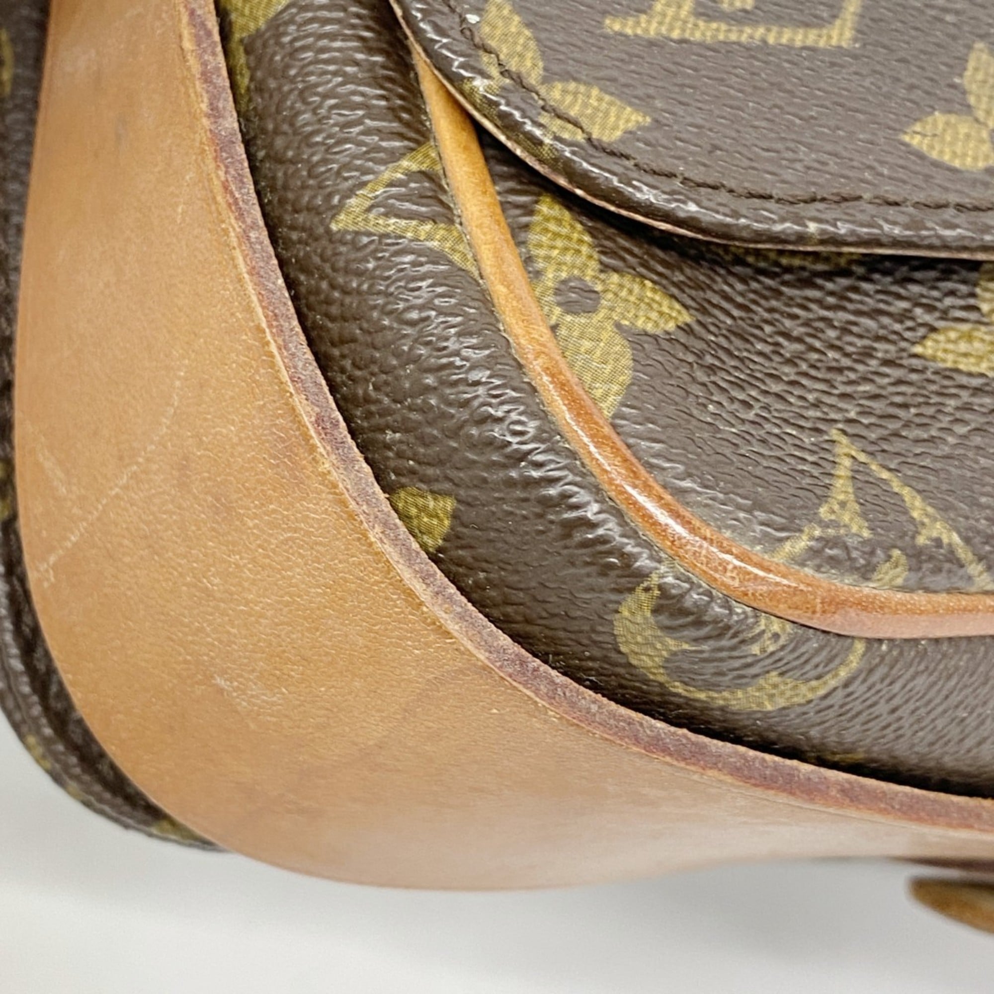 Louis Vuitton Brown Shoulder Bag (Pre-Owned)