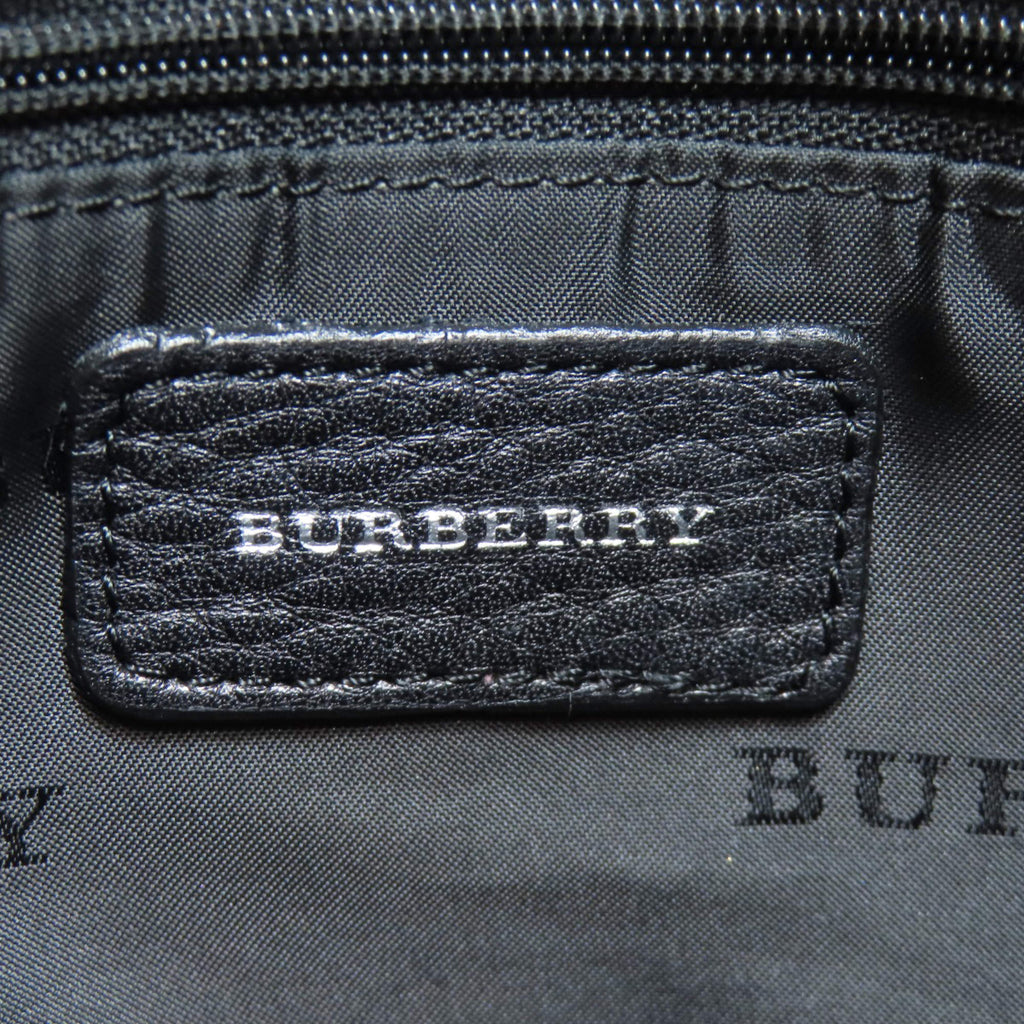 Burberry Black Leather Shoulder Bag (Pre-Owned)