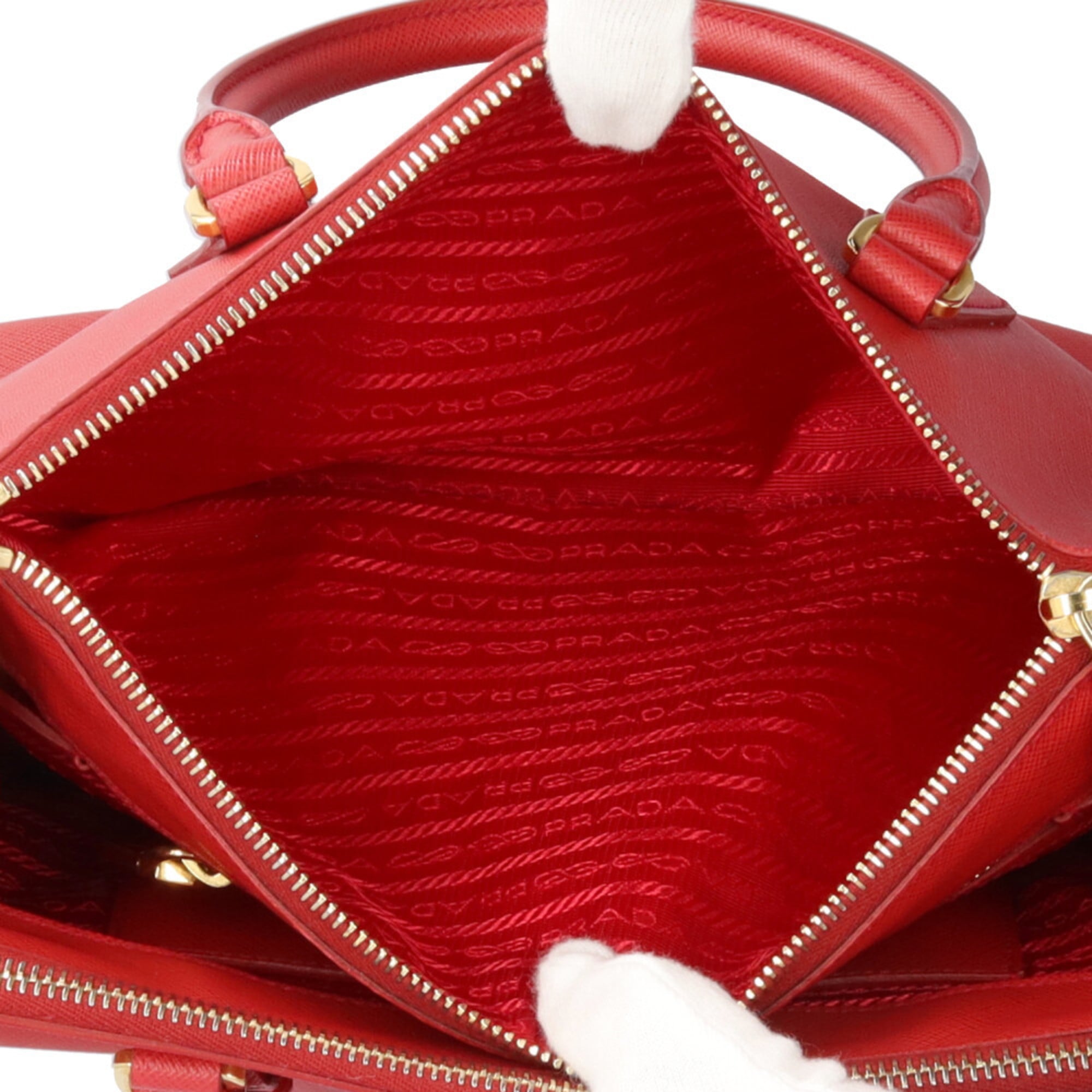 Prada Saffiano Fuoco Red Color Leather Shoulder Bag (Pre-Owned)
