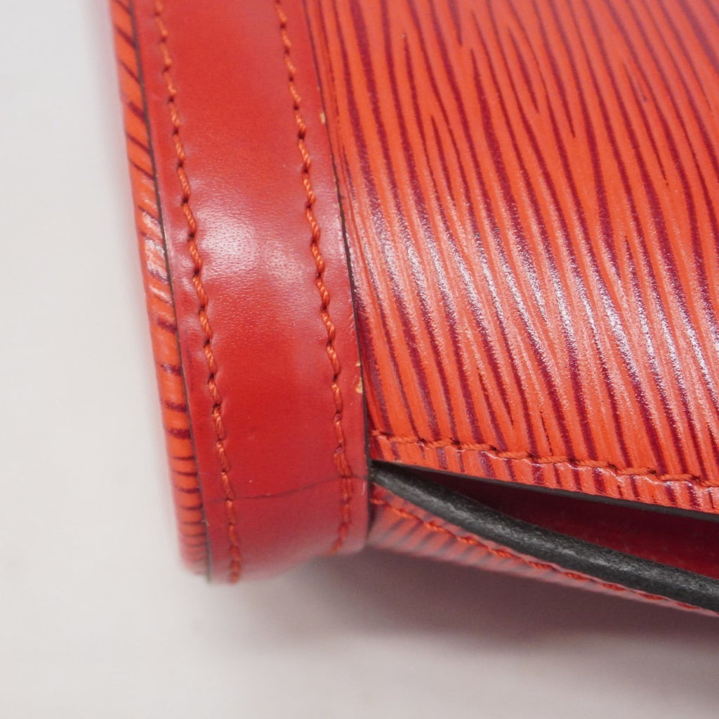 Louis Vuitton Castilian Red Handbag (Pre-Owned)