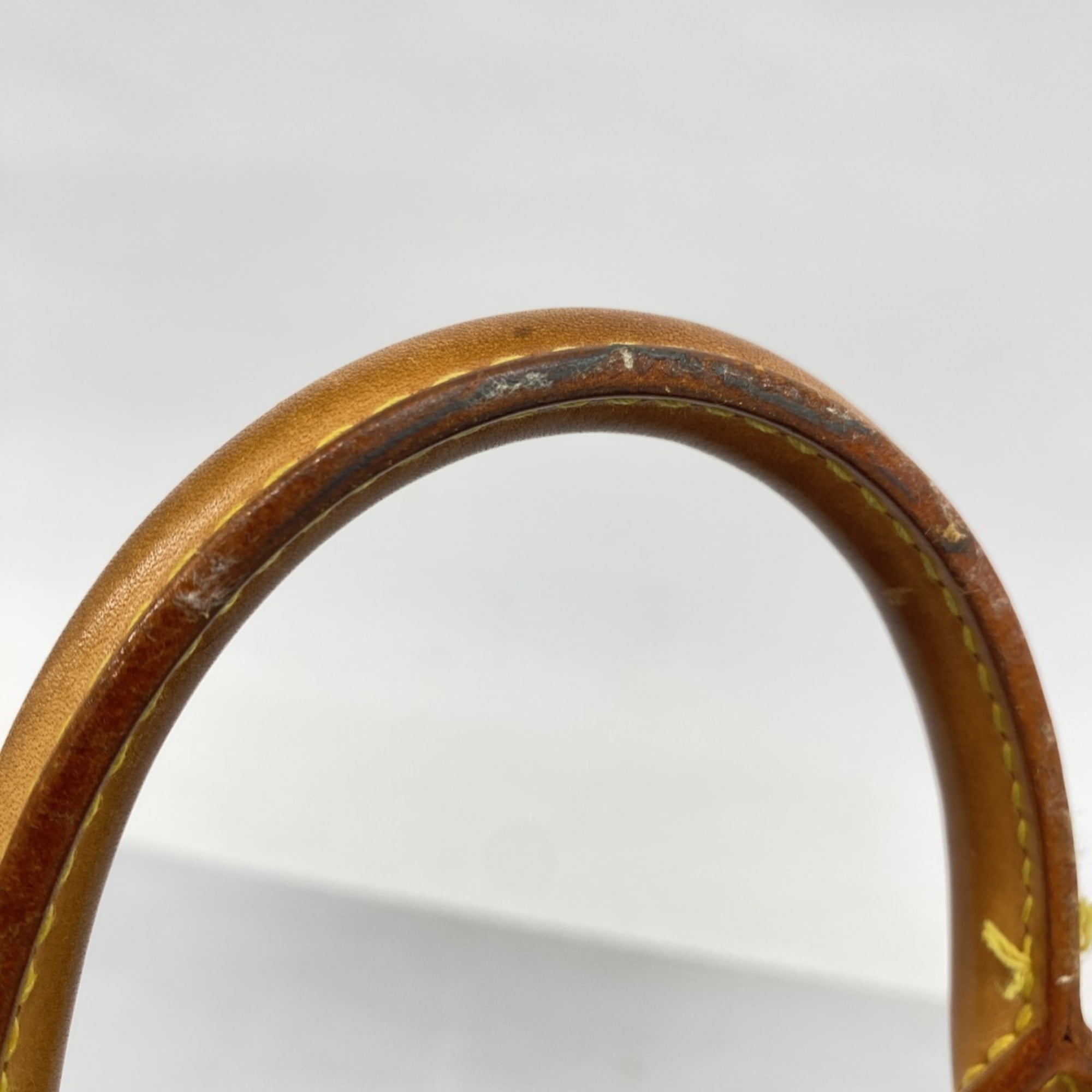 Louis Vuitton Brown Handbag (Pre-Owned)