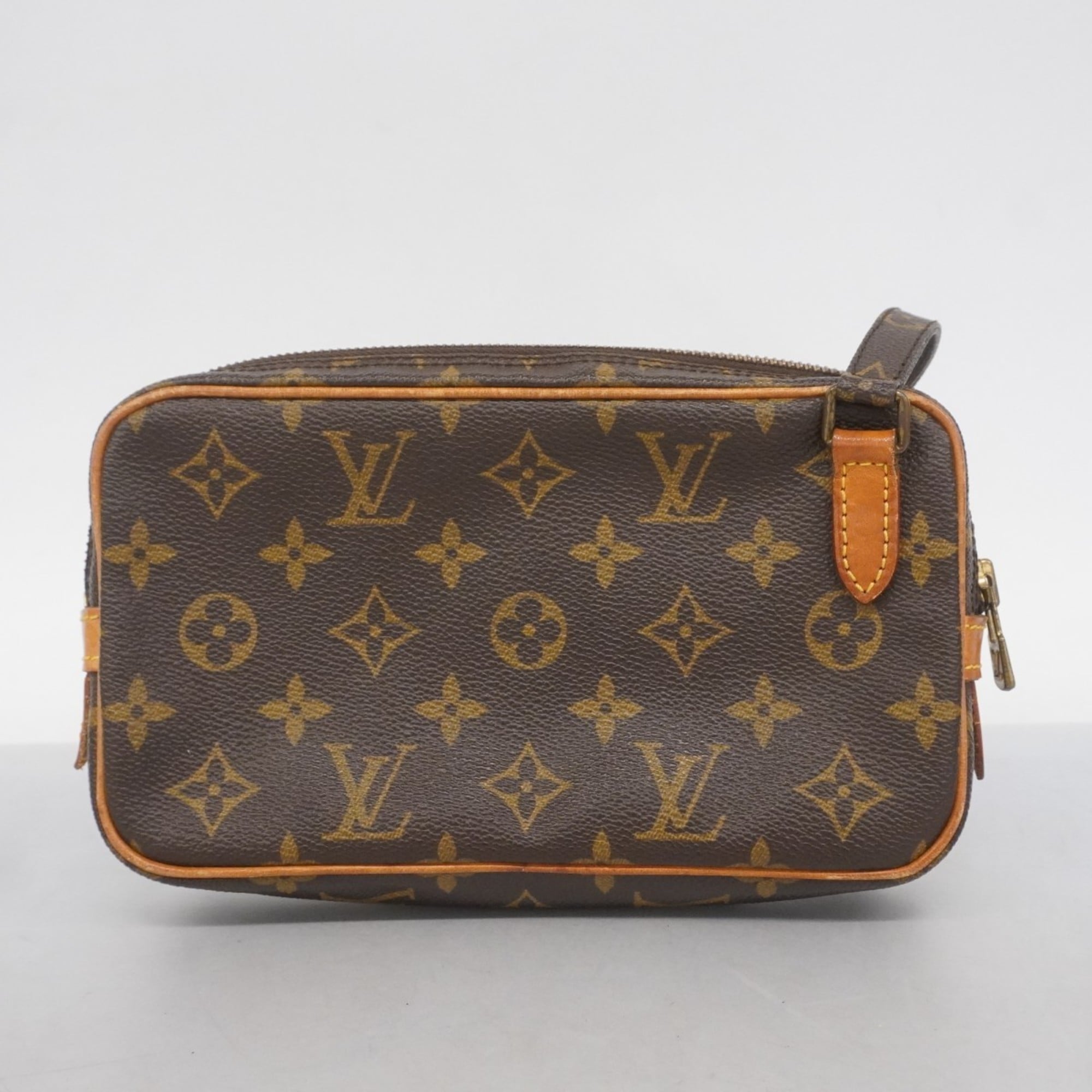Louis Vuitton Brown Shoulder Bag (Pre-Owned)